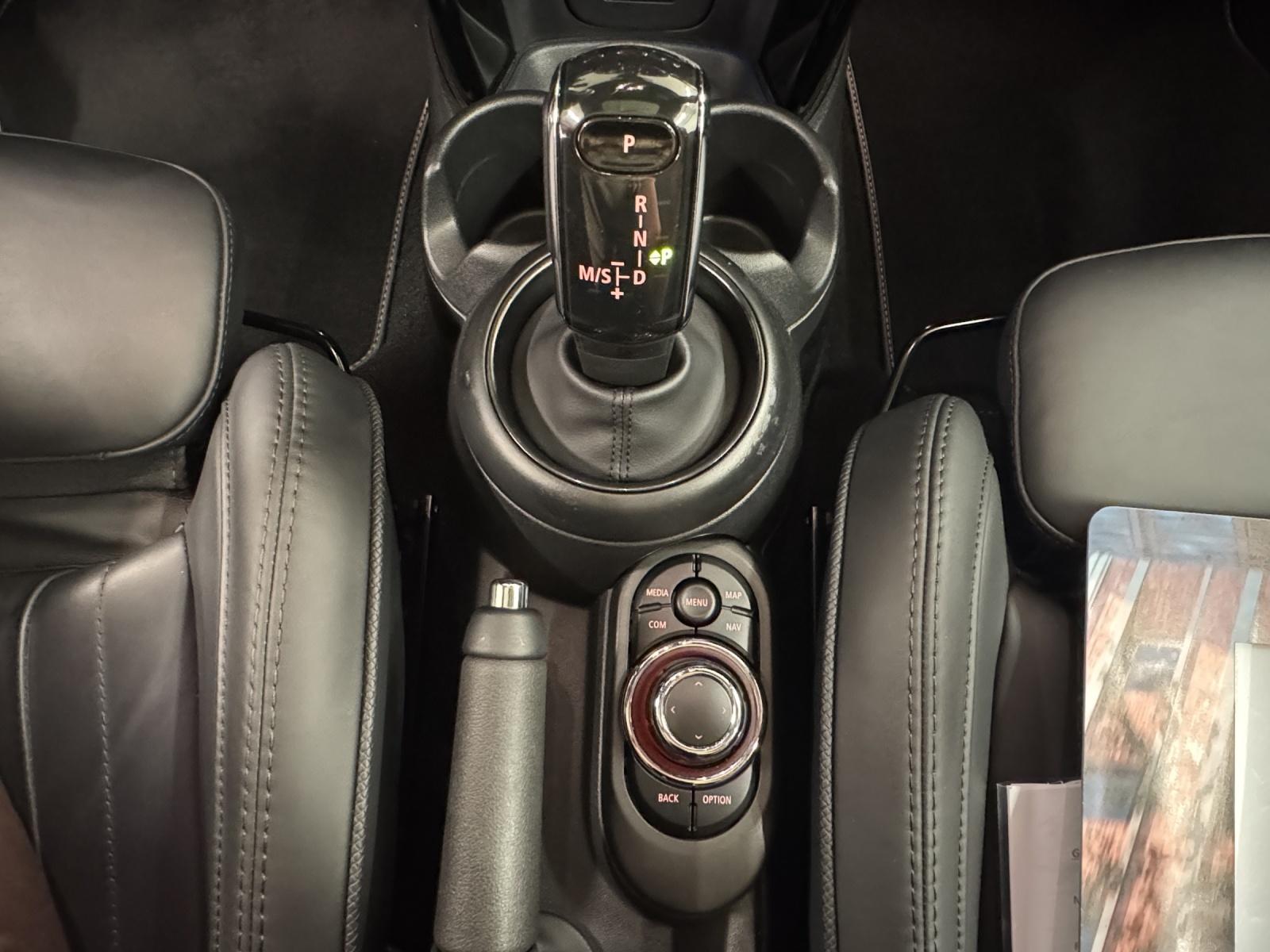 MINI F56 2.0i Cooper S-image-19