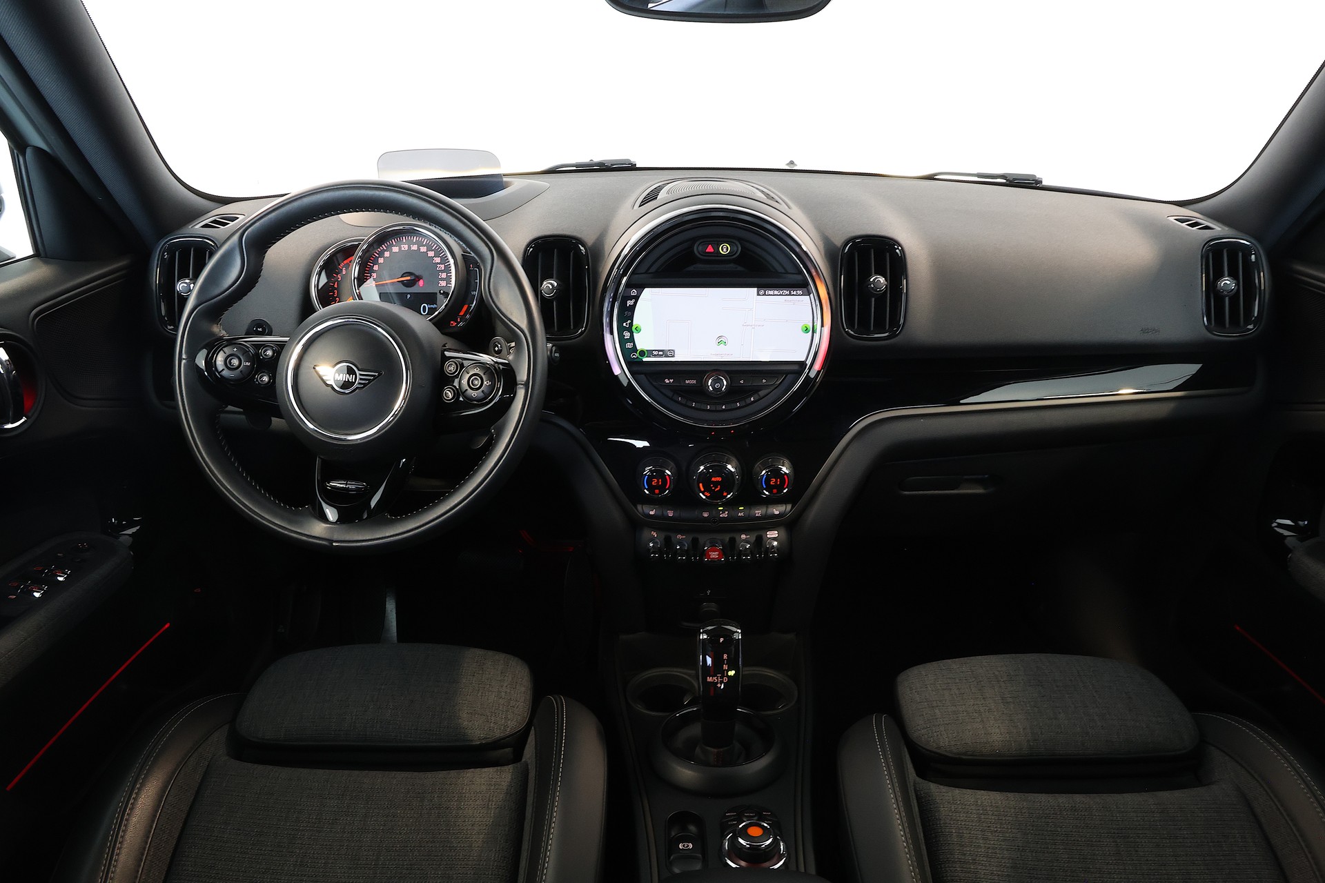 MINI Countryman F60 2.0i Cooper S SAG ALL4-image-7