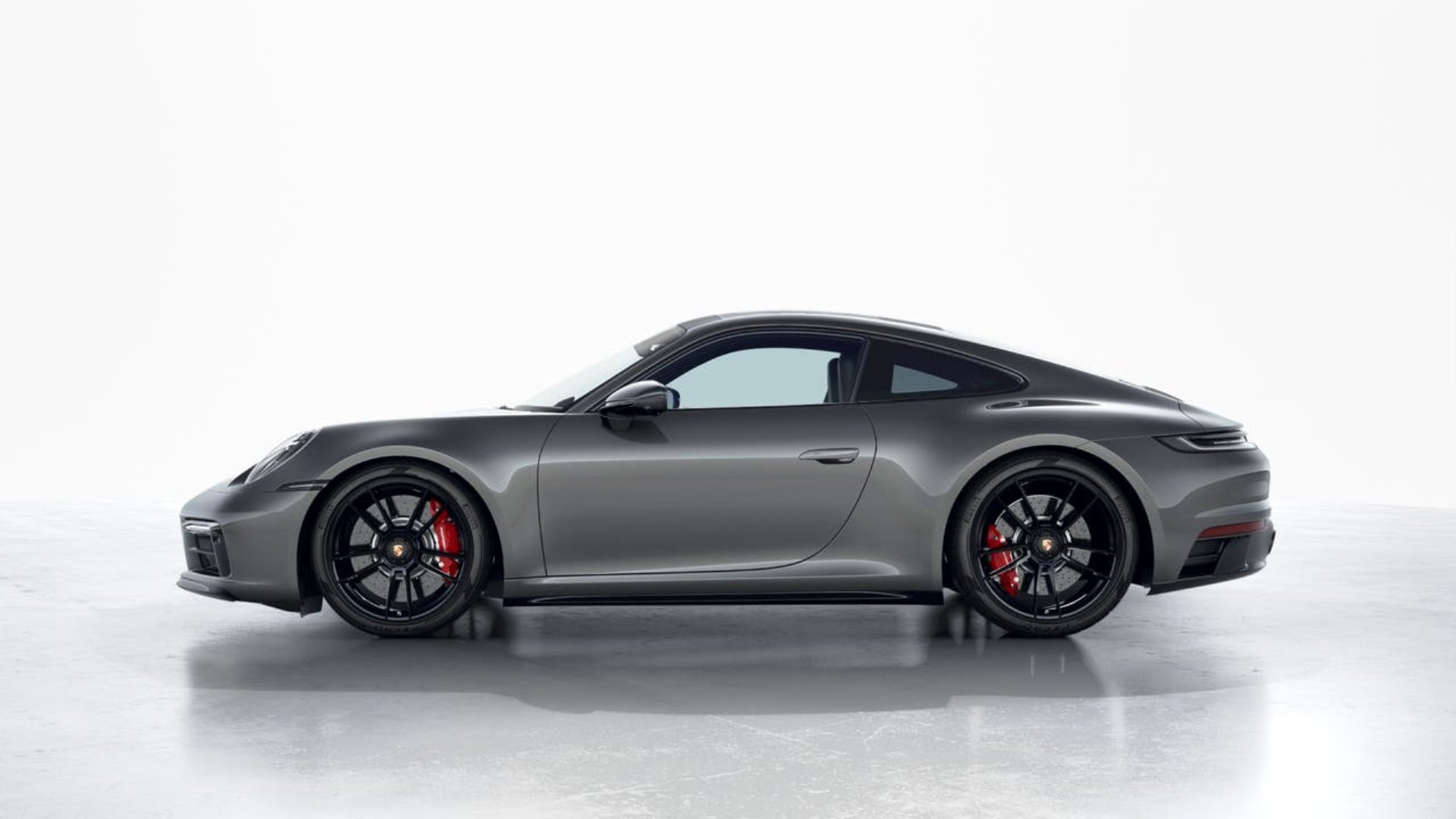 PORSCHE 911 Carrera 4 GTS (MY23)-showroom-element-1