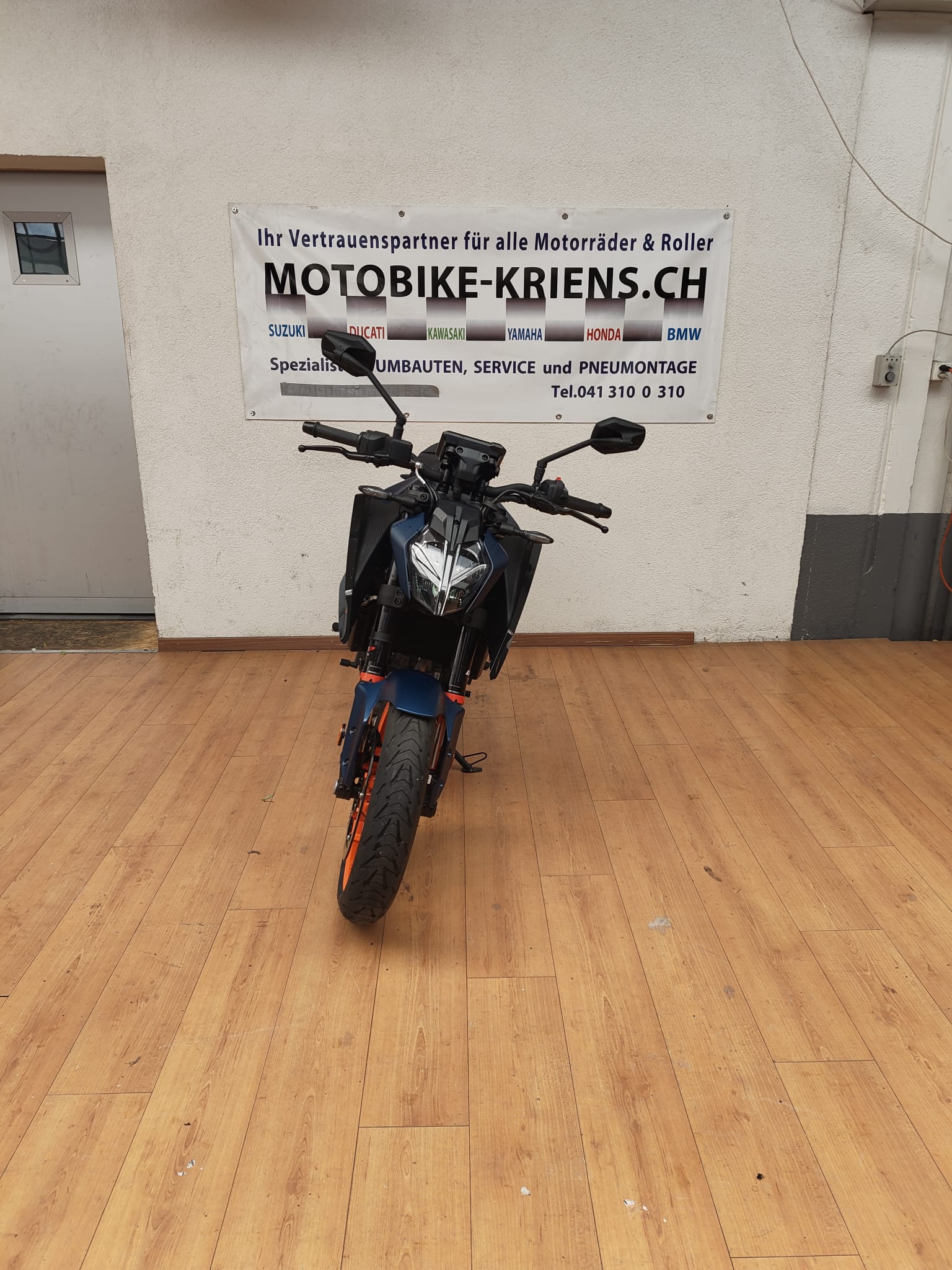 KTM 125 Duke-image-4