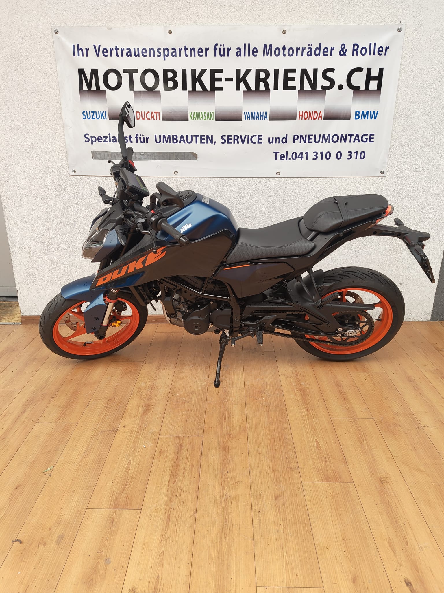 KTM 125 Duke-image-3