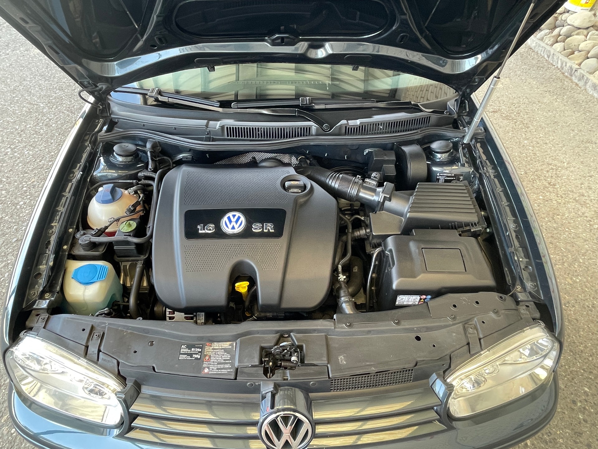 VW Golf 1.6 Ocean Automatic-image-12