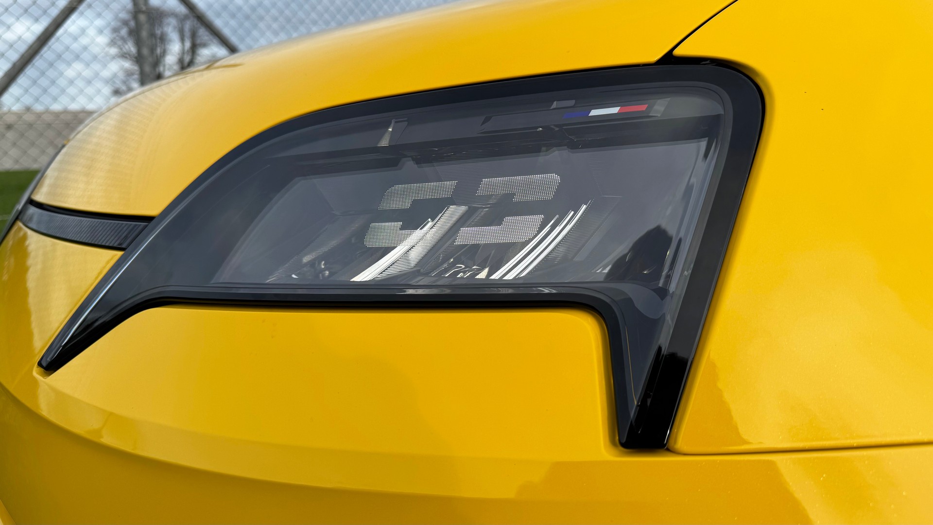 RENAULT R5 E-Tech Comfort Range 52 kWh Iconic Five-image-7