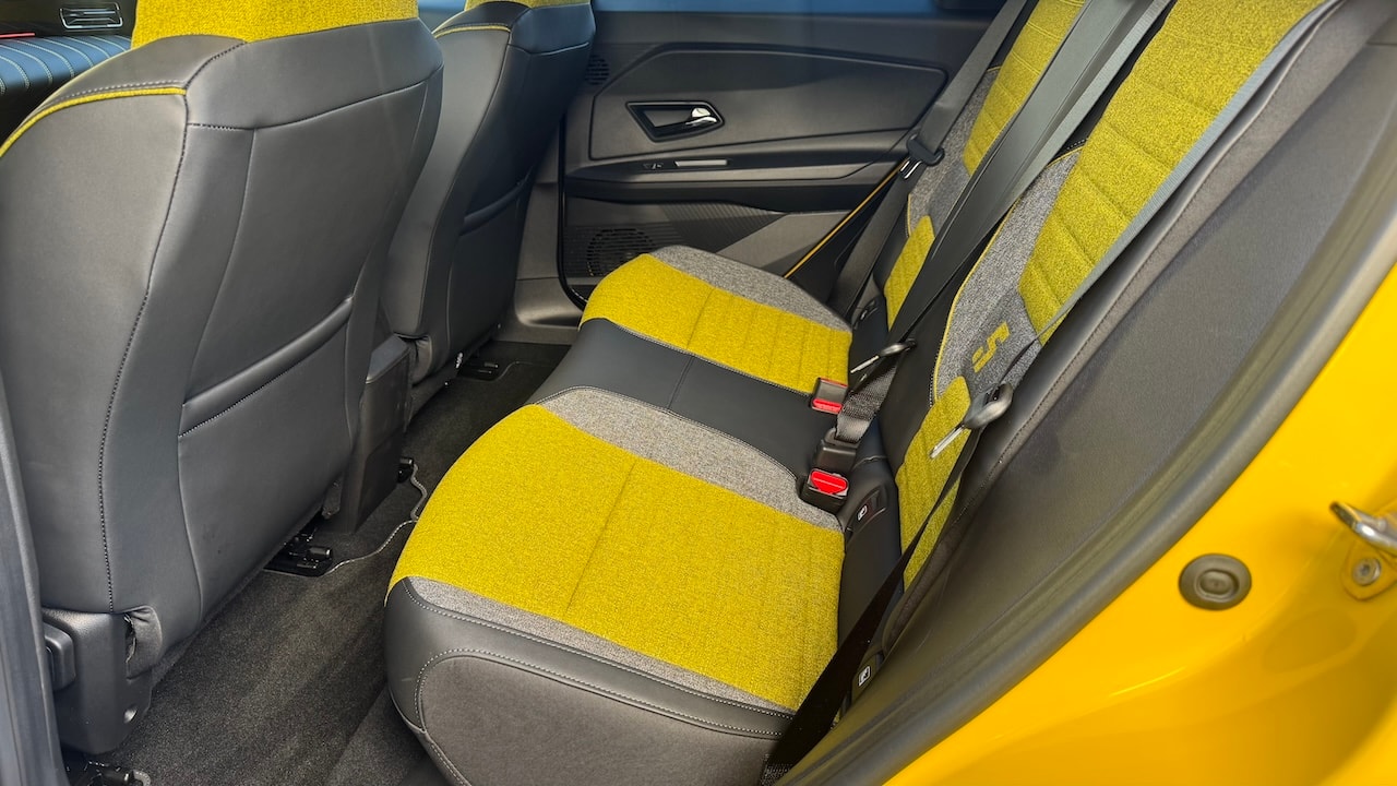 RENAULT R5 E-Tech Comfort Range 52 kWh Iconic Five-image-25