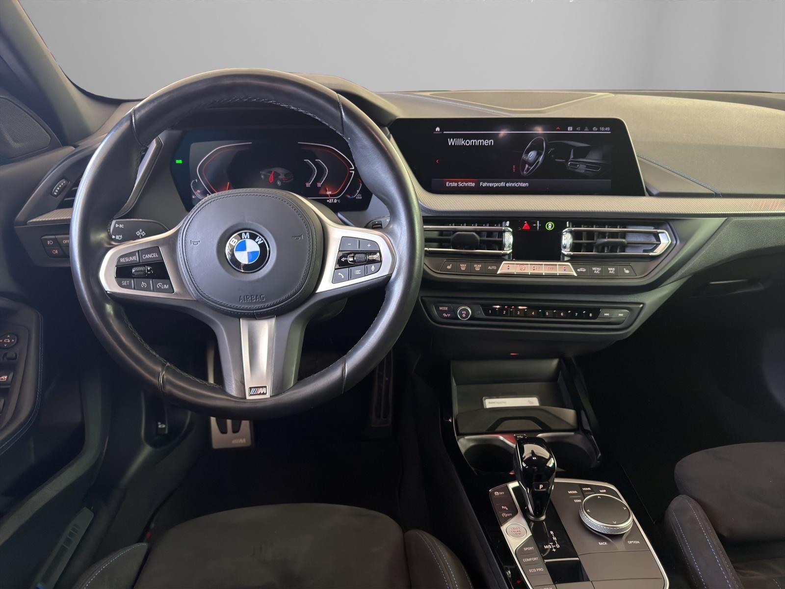 BMW 118i M-SportPaket-image-12