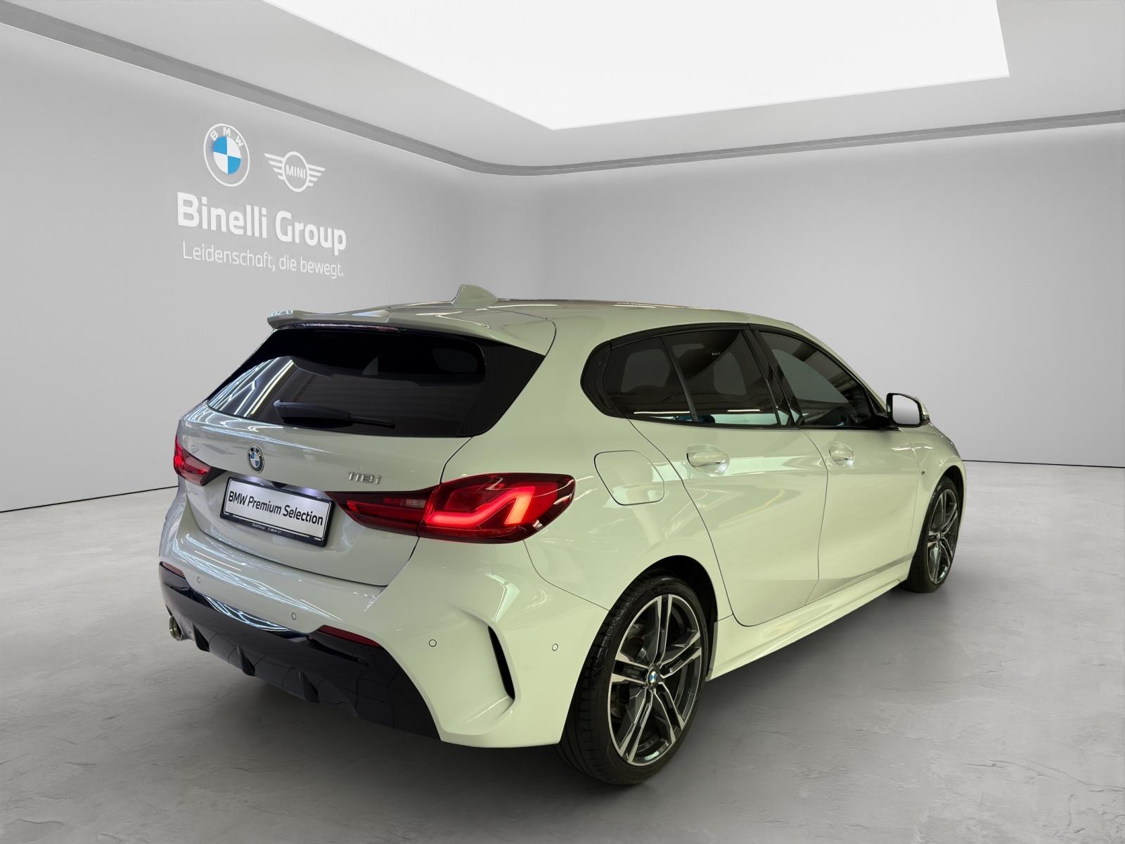 BMW 118i M-SportPaket-image-4