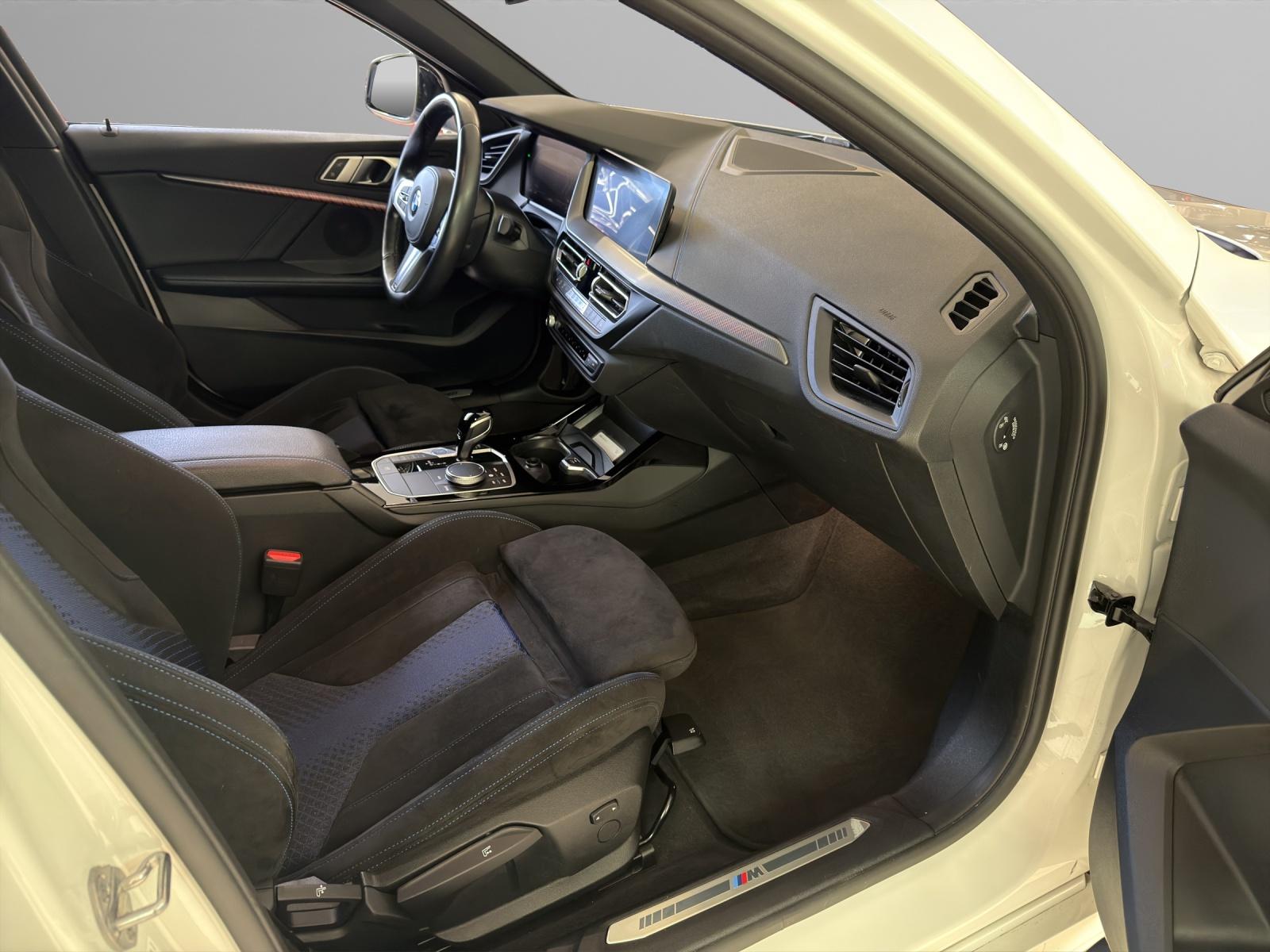 BMW 118i M-SportPaket-image-18