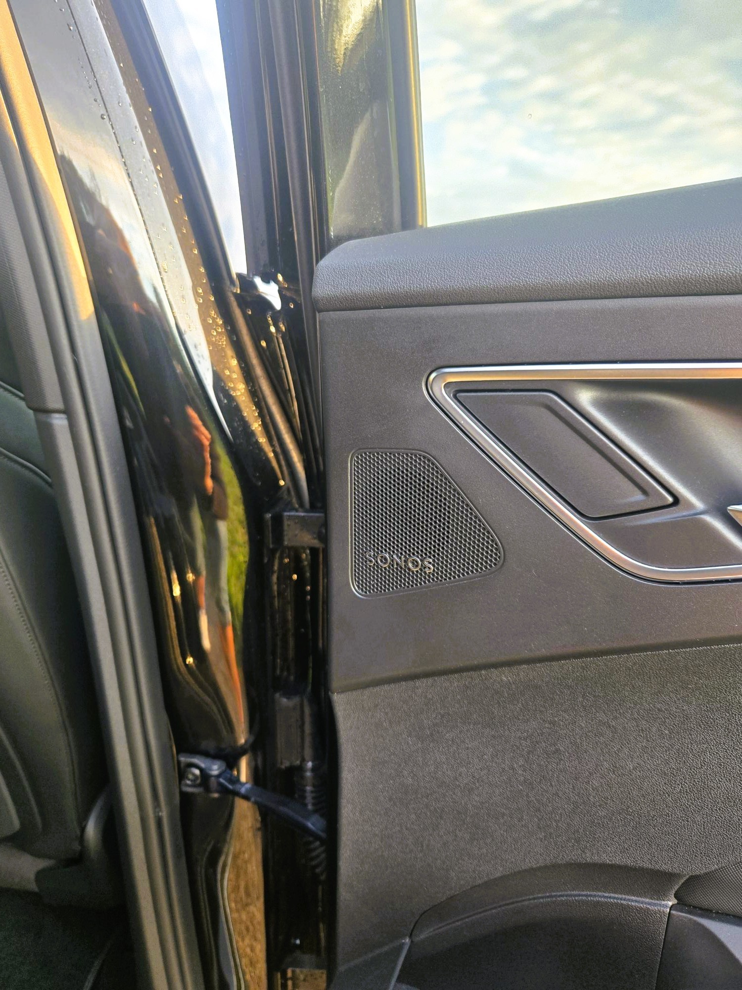 AUDI 50 quattro, S-Line-image-9