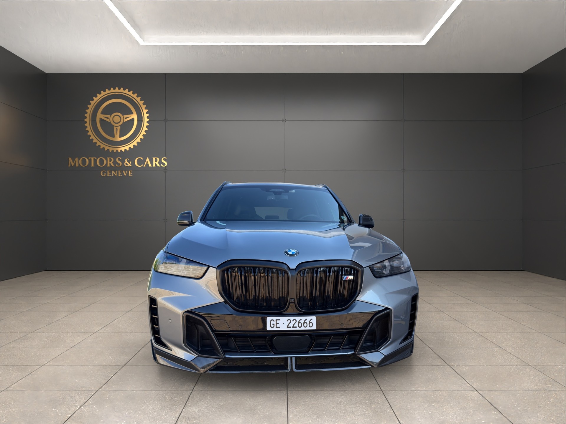 BMW X5 xDrive 48V 40d M Sport Pro Steptronic-image-2