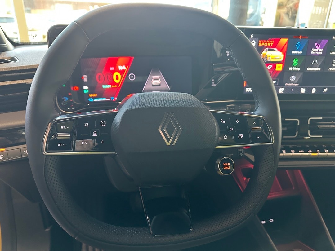 RENAULT R5 E-Tech Comfort Range 52 kWh Iconic Five-image-13