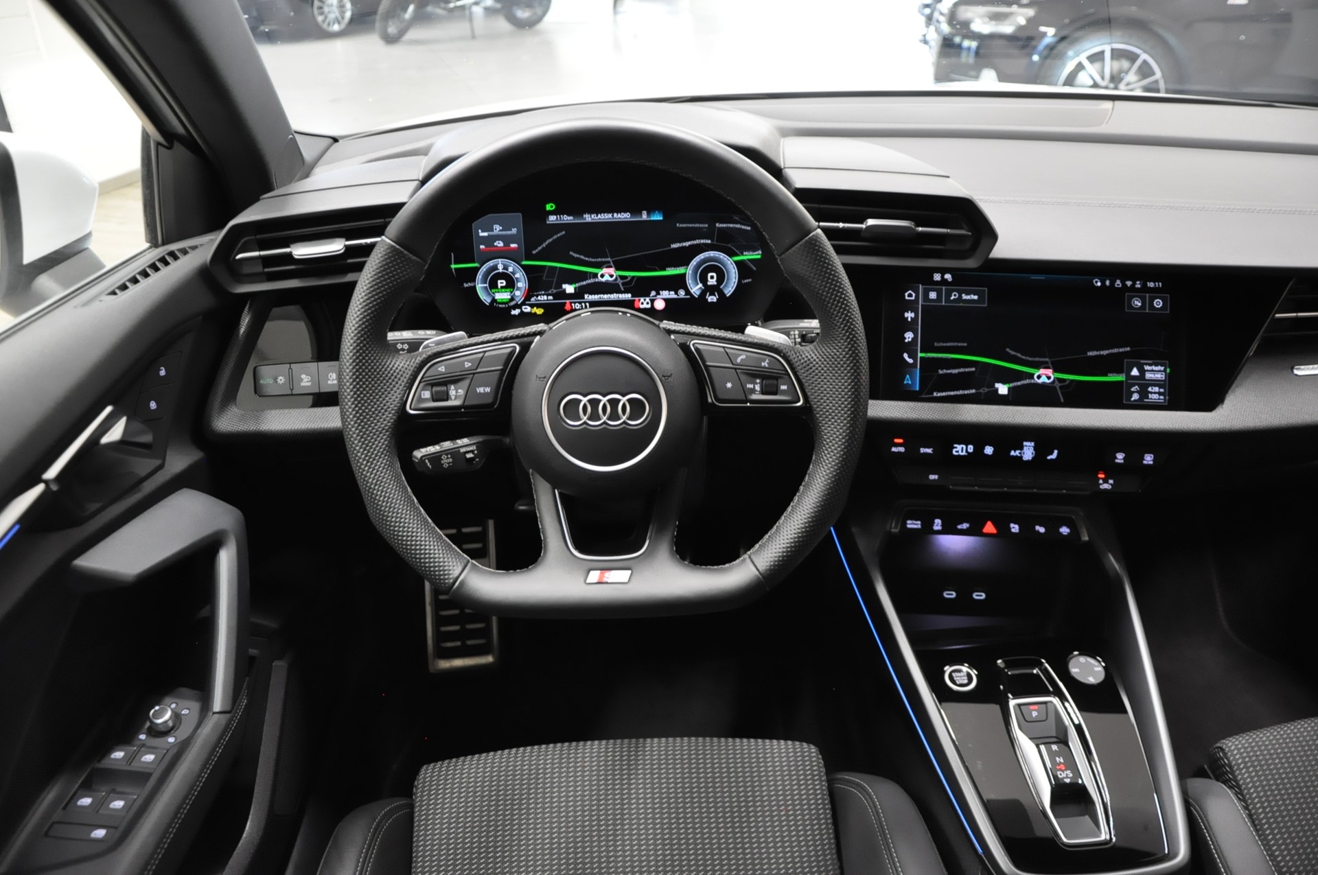 AUDI A3 Sportback 40 TFSI e advanced Attraction S-tronic-image-18