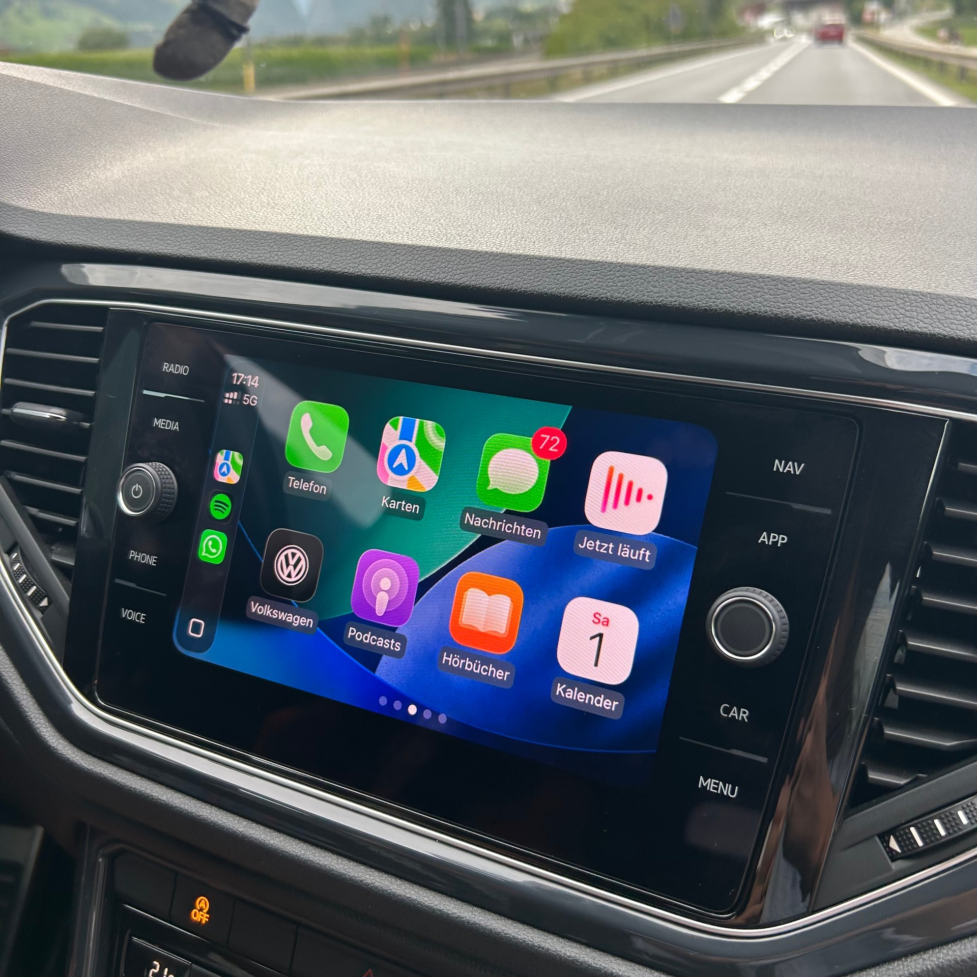 VW 2.0 TSI Sport DSG 4motion R-line-image-5