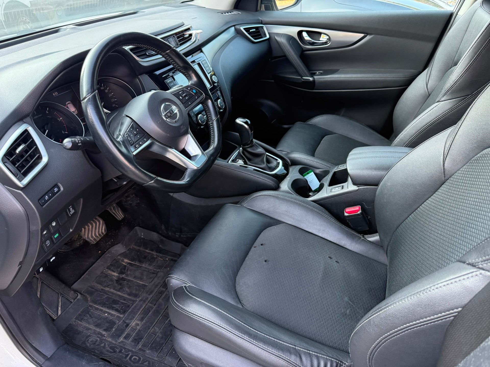 NISSAN Qashqai 1.7 dCi tekna Xtronic ALL-MODE 4x4-image-13