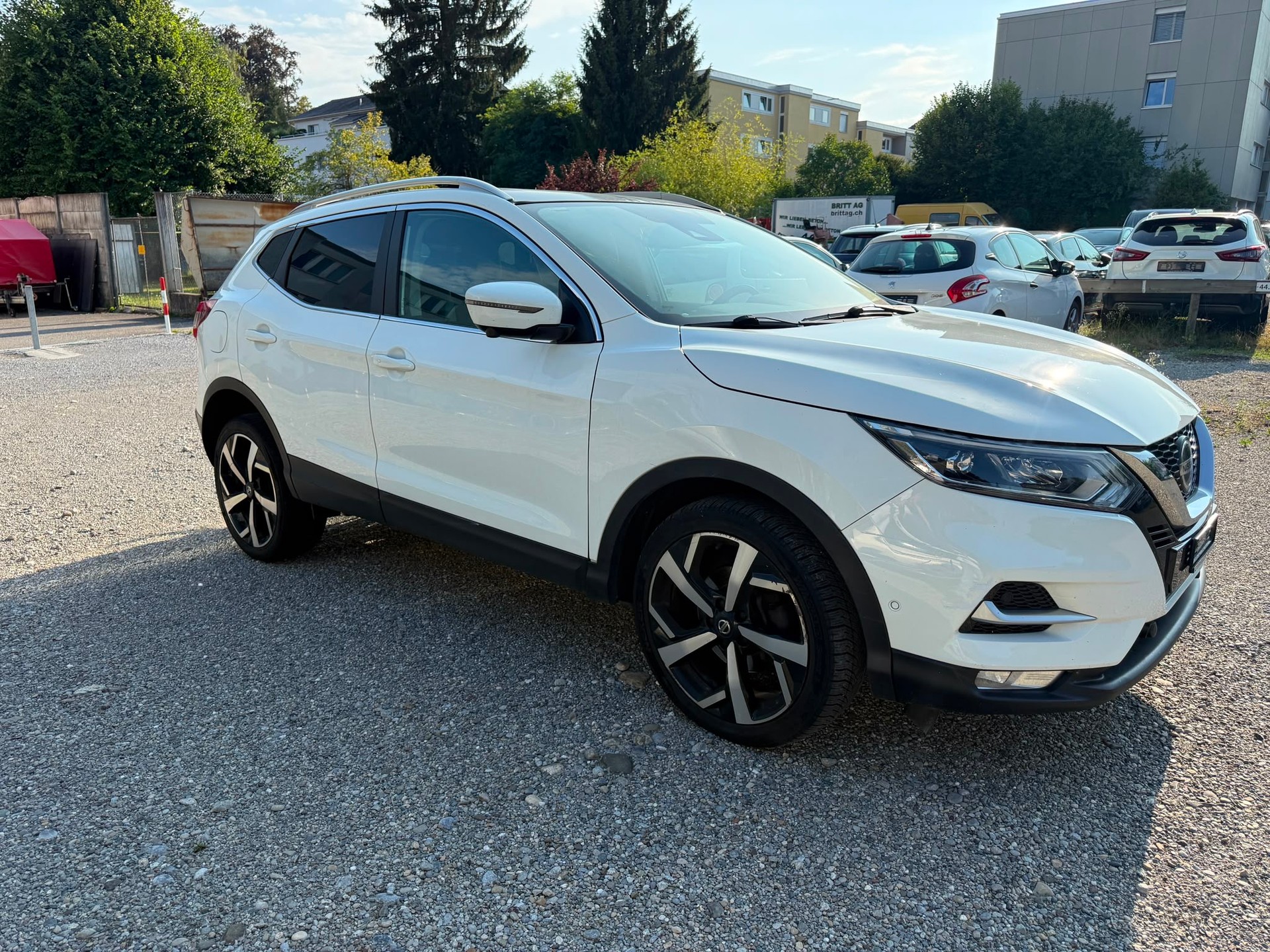 NISSAN Qashqai 1.7 dCi tekna Xtronic ALL-MODE 4x4-image-8