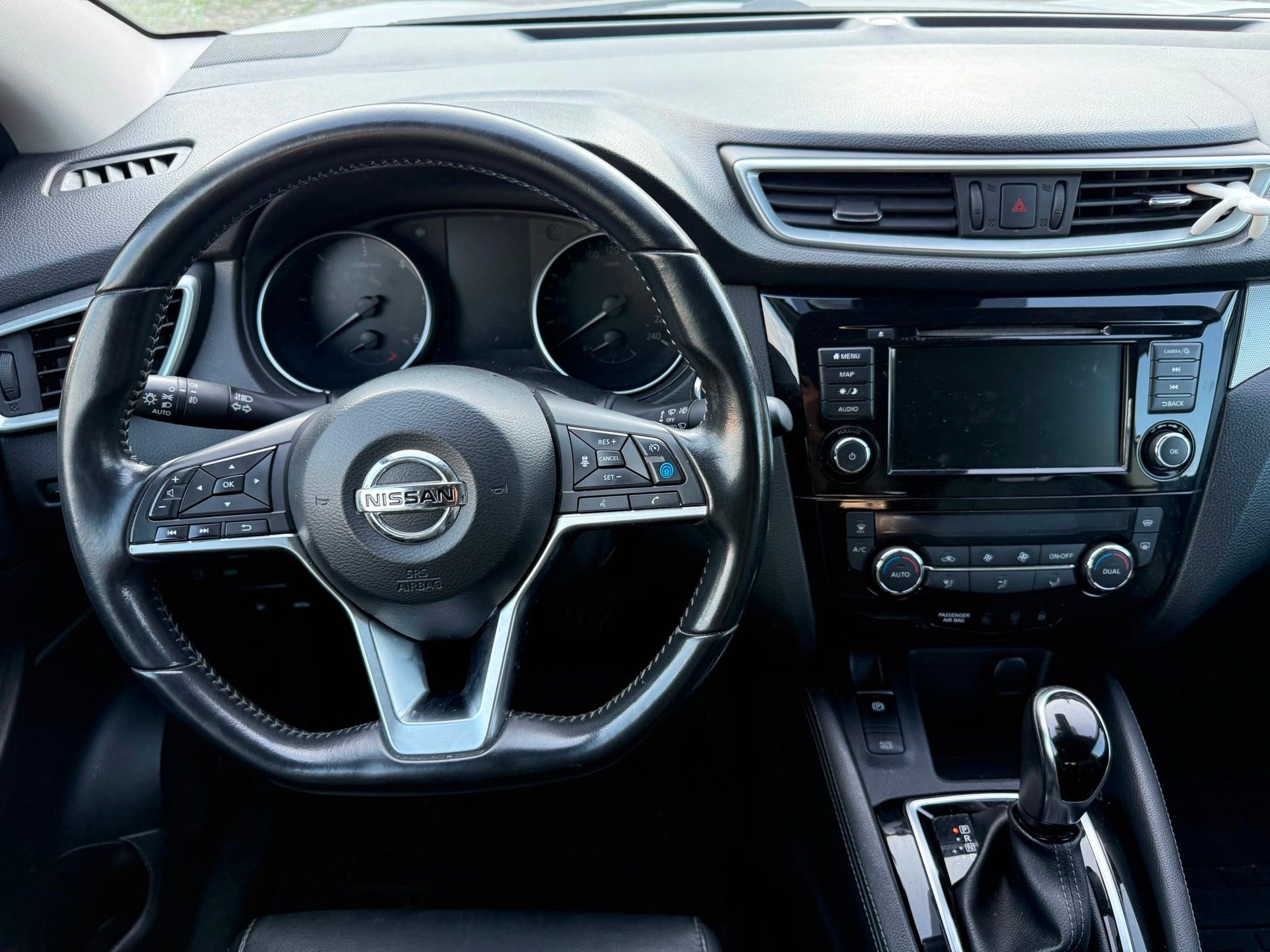 NISSAN Qashqai 1.7 dCi tekna Xtronic ALL-MODE 4x4-image-15