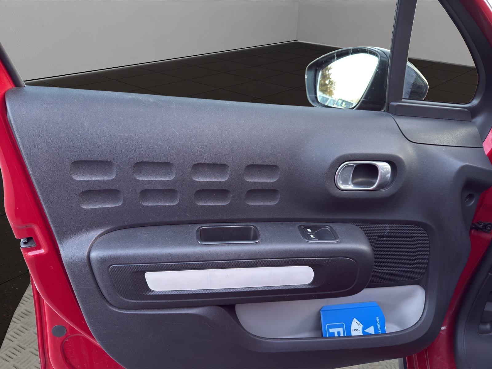 CITROEN C3 1.2i PureTech Feel EAT-image-10