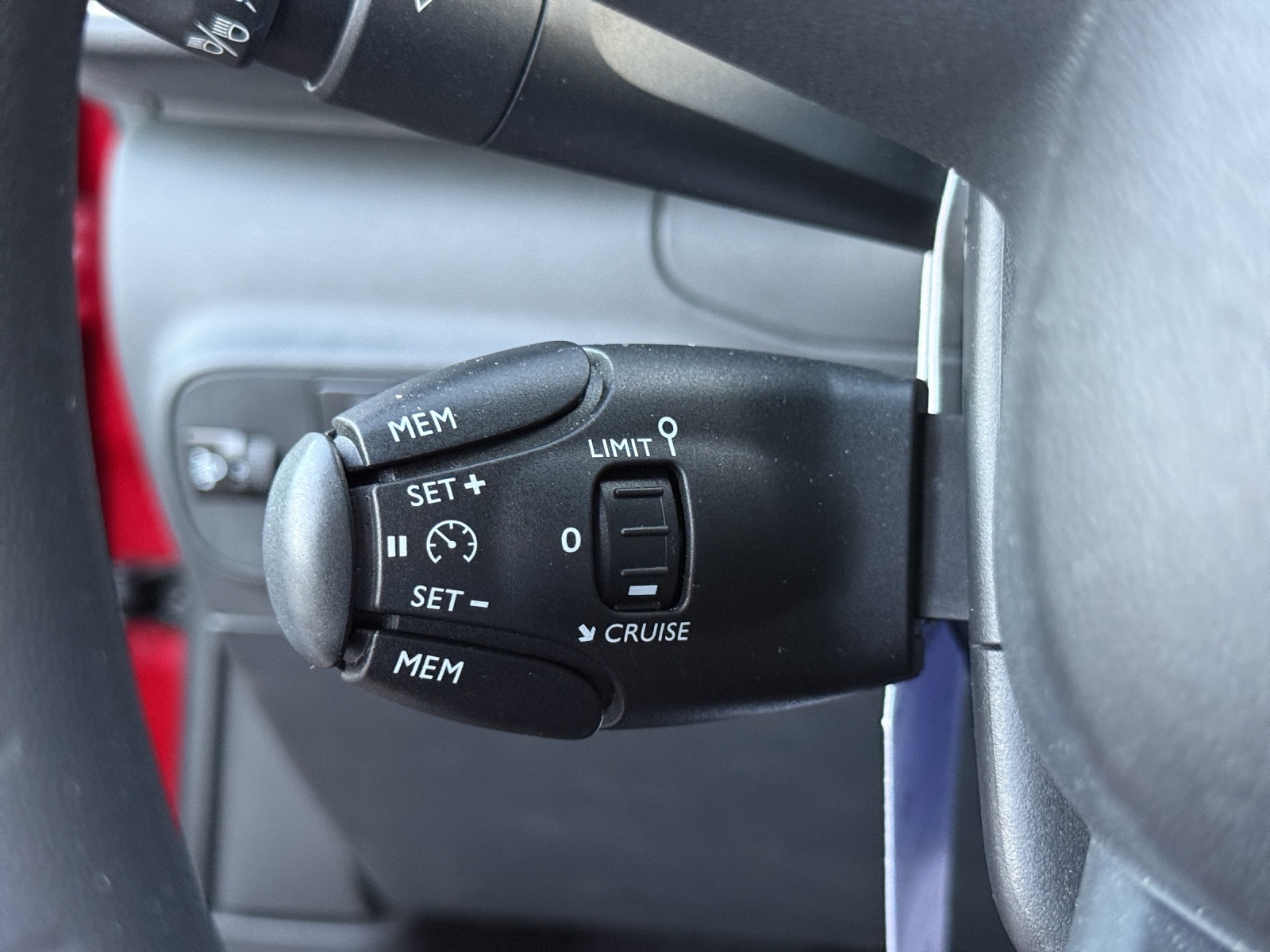 CITROEN C3 1.2i PureTech Feel EAT-image-20