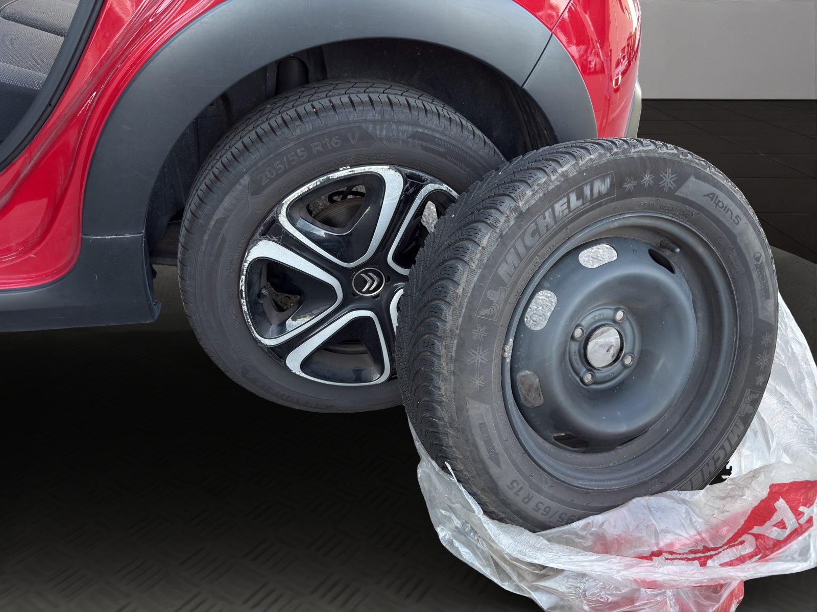 CITROEN C3 1.2i PureTech Feel EAT-image-18