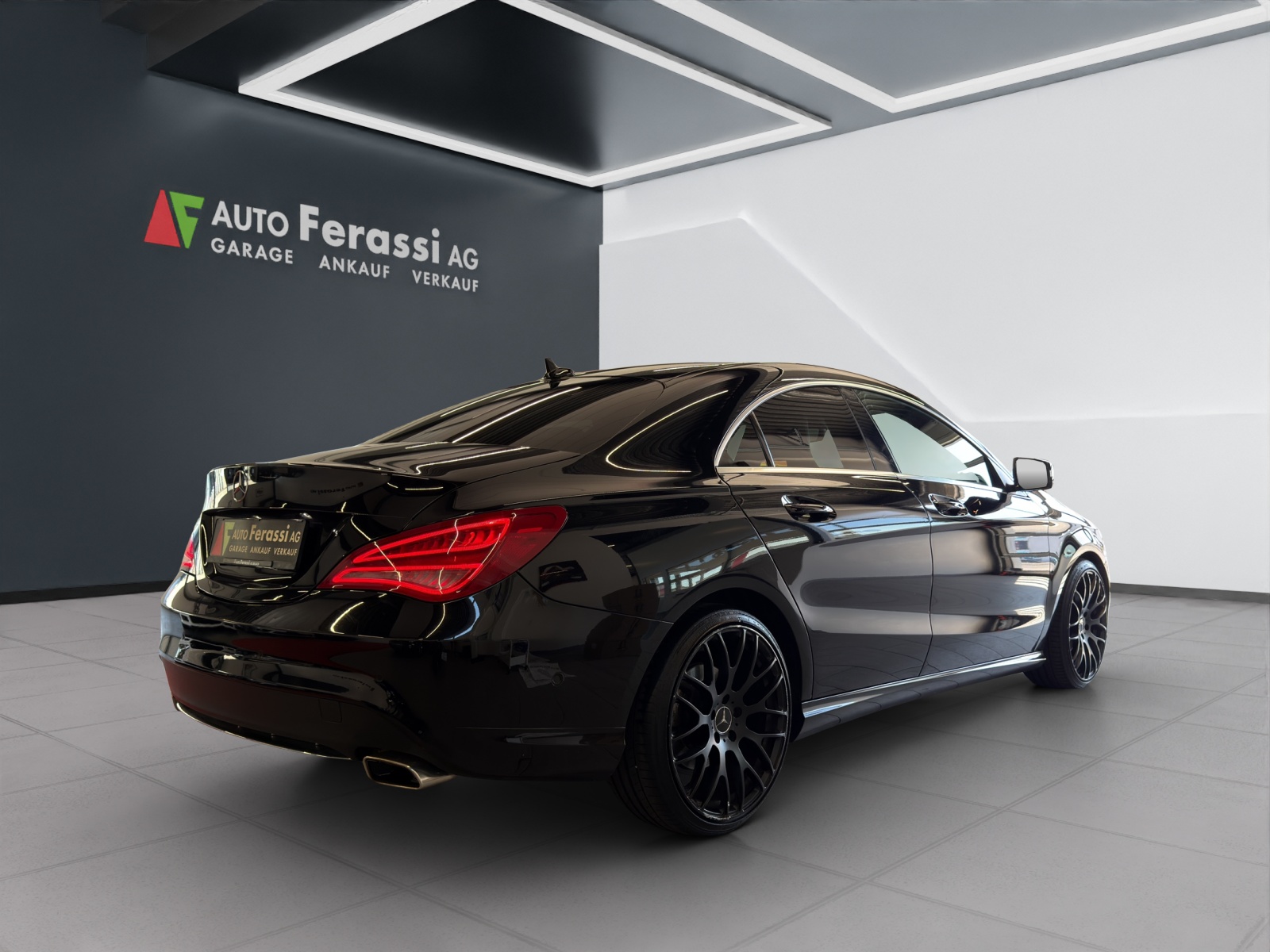 MERCEDES-BENZ CLA 200 7G-DCT-image-5