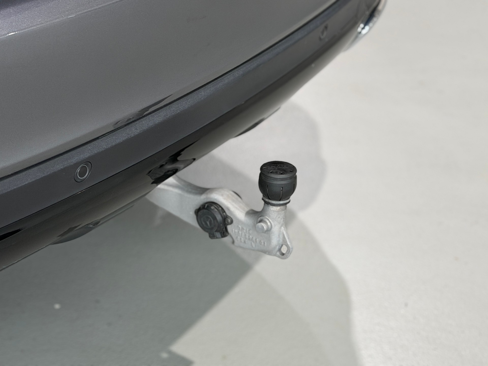 MERCEDES-BENZ GLS 400 d 4Matic AMG Line 9G-Tronic (CH)-image-11