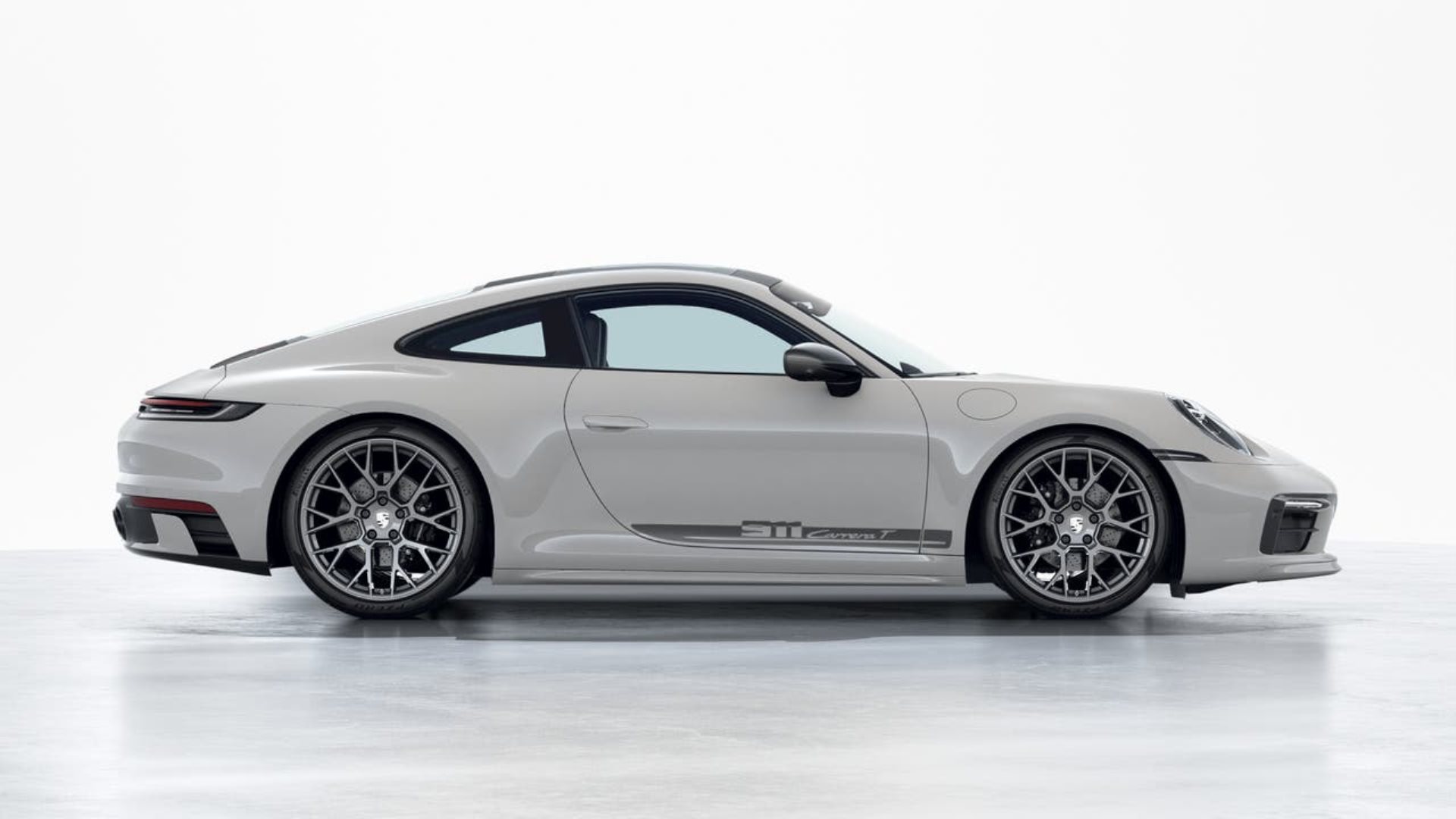 PORSCHE 911 Carrera T (MY24)-image-4