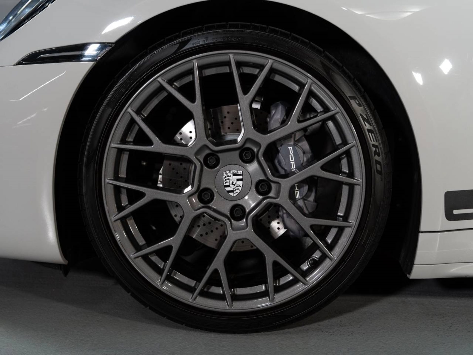 PORSCHE 911 Carrera T-image-19