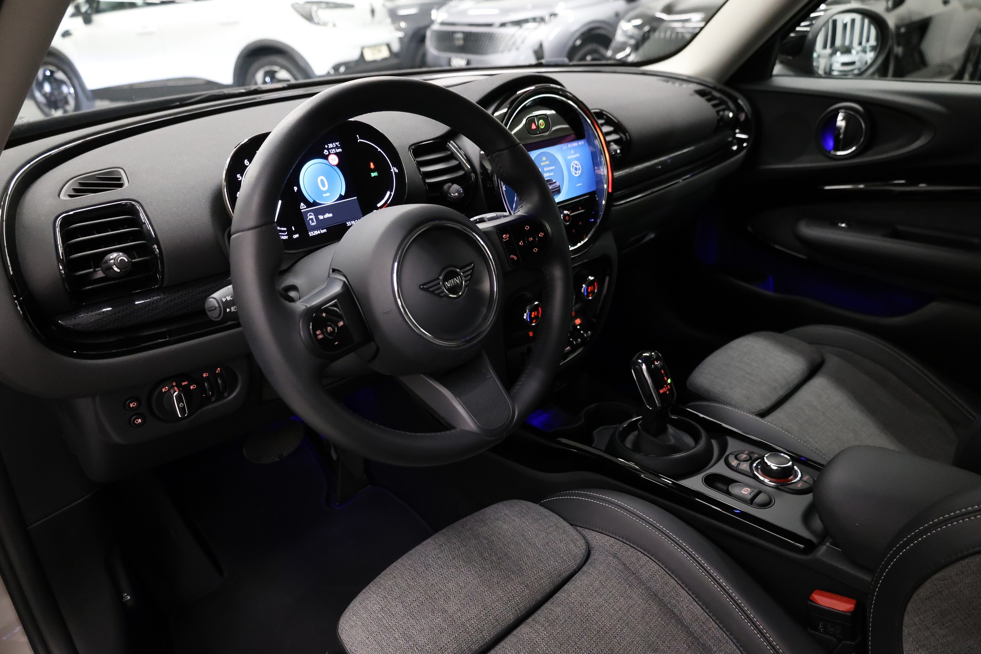 MINI Clubman F54 1.5i Cooper-image-12