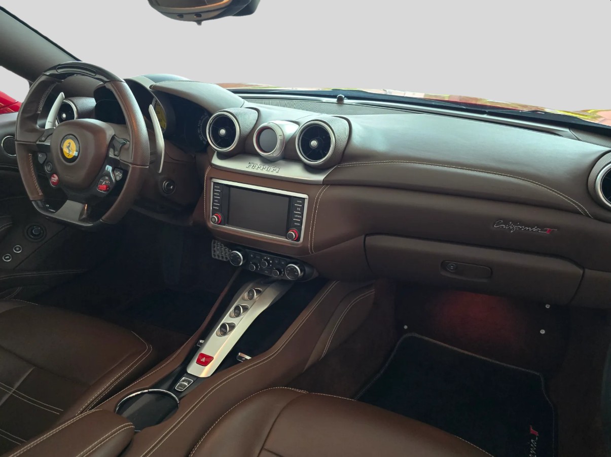FERRARI California 3.9 V8 T-image-13