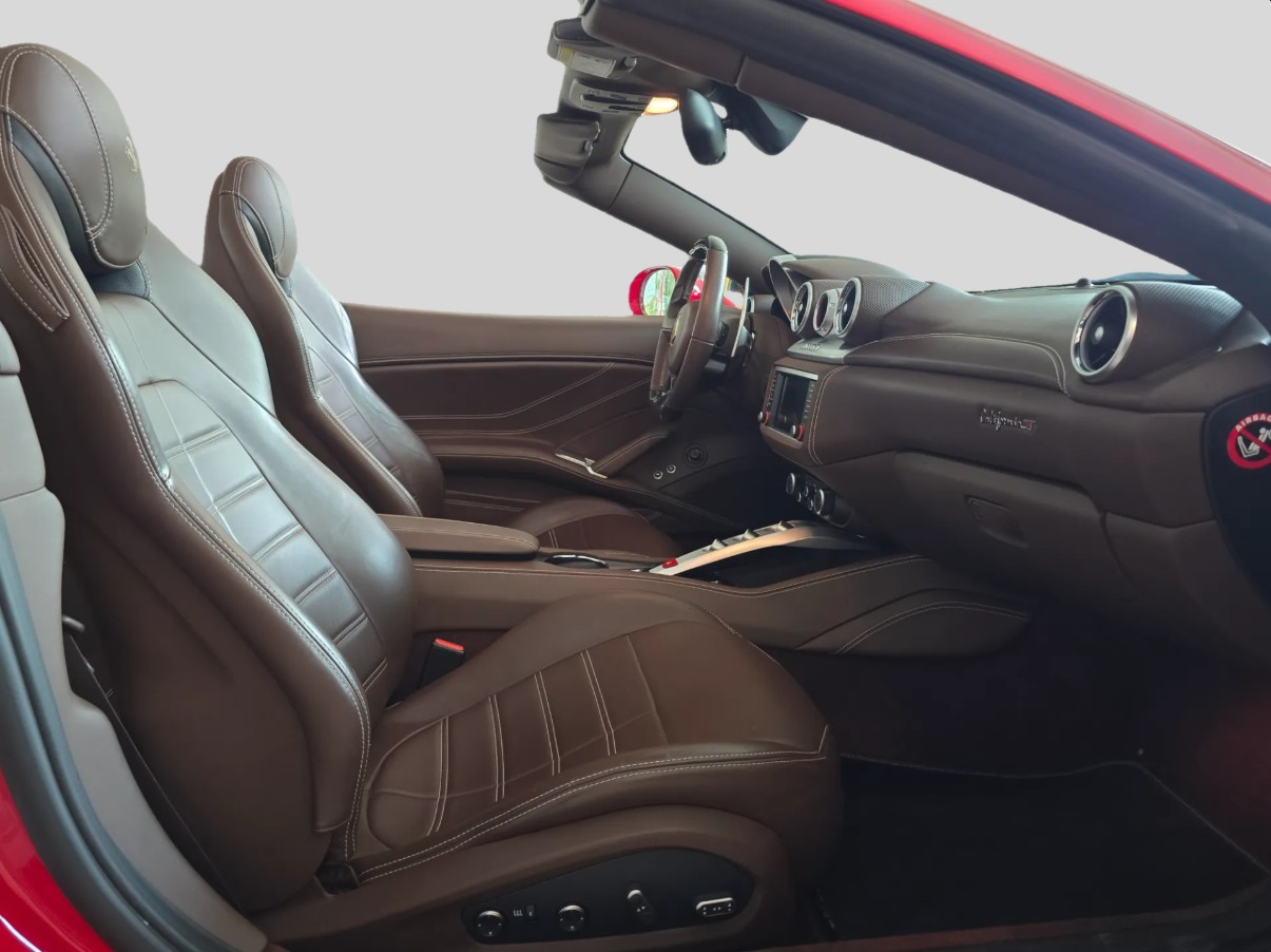 FERRARI California 3.9 V8 T-image-11