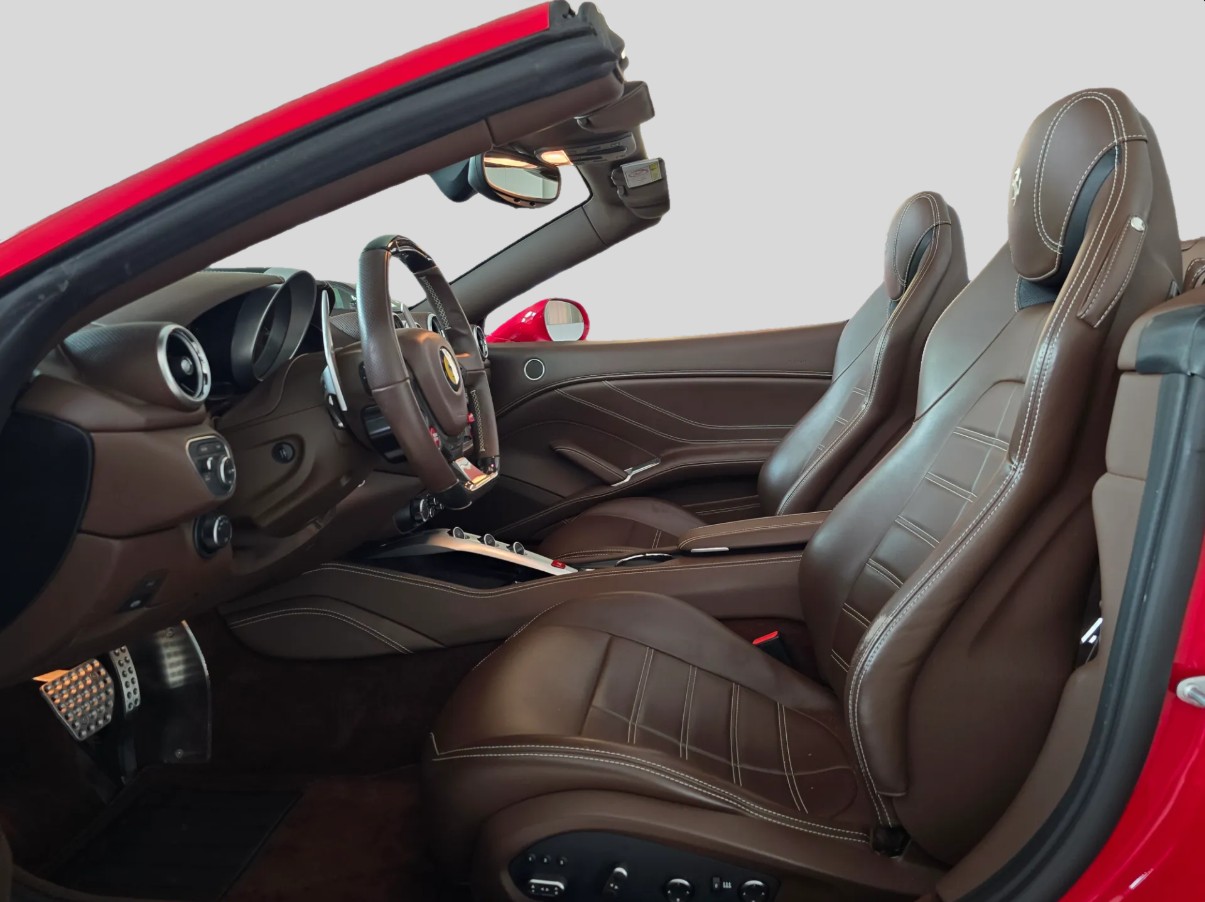 FERRARI California 3.9 V8 T-image-8