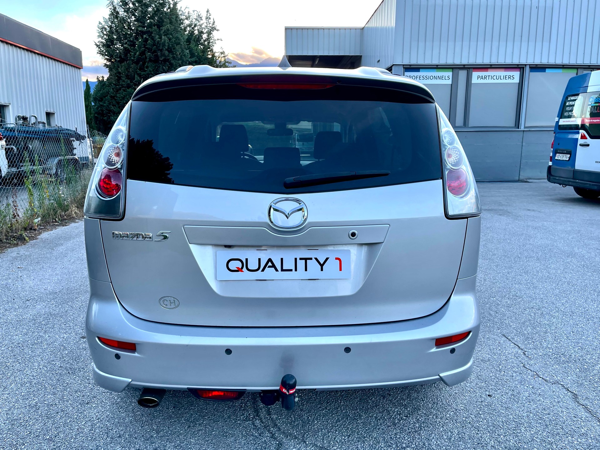 MAZDA 5 2.0 16V Exclusive-showroom-element-2