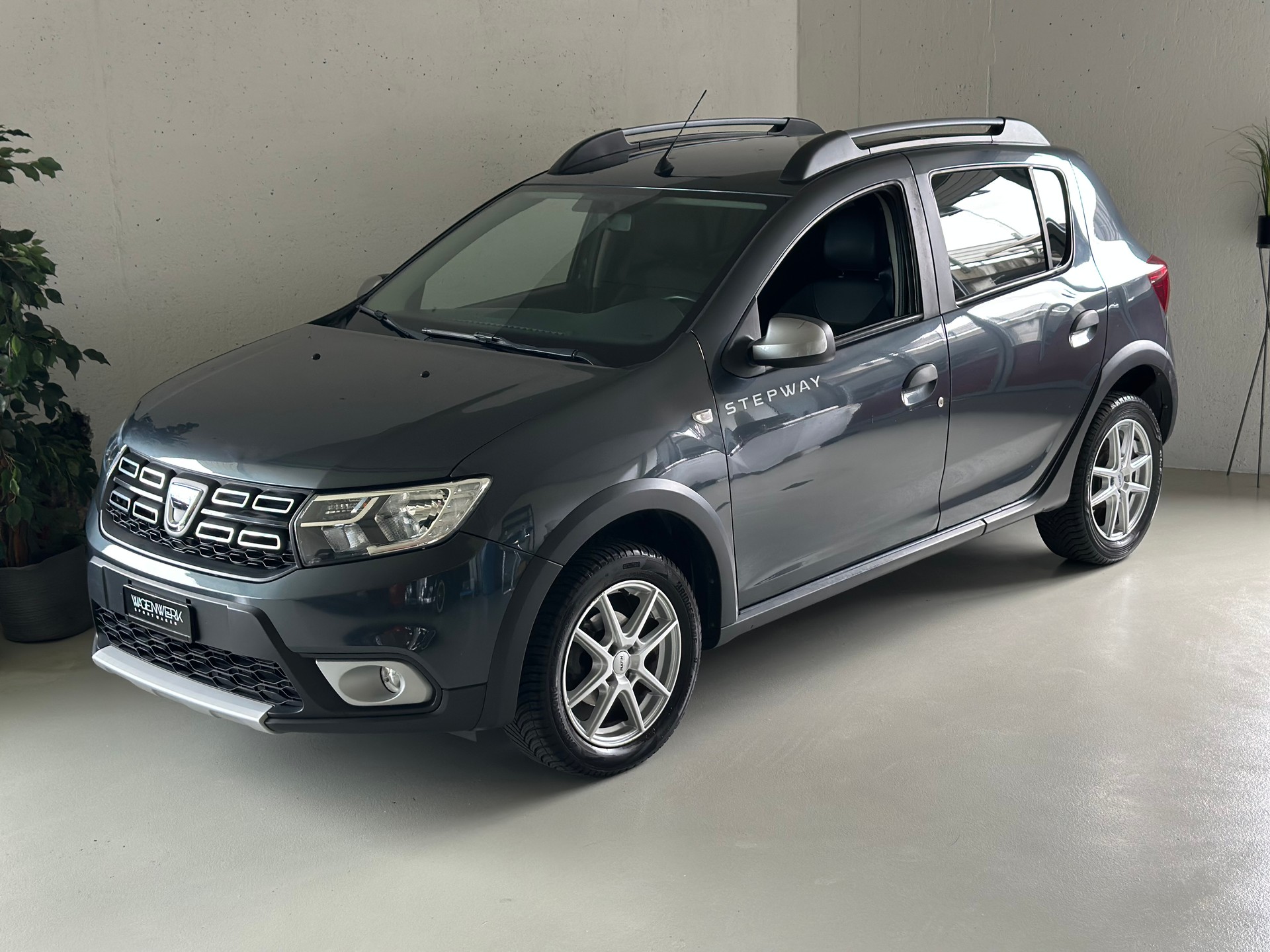 DACIA Sandero Tce 90 Stepway Automatic-image-4