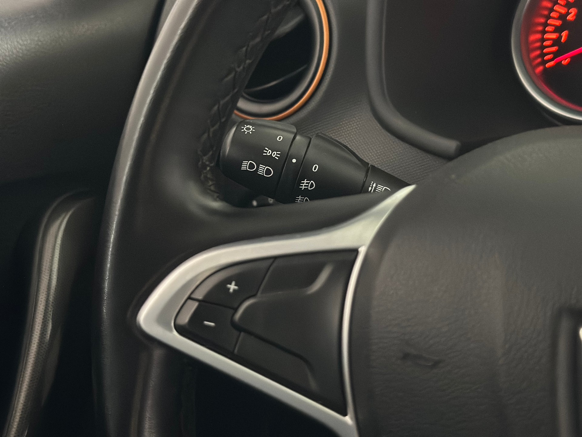 DACIA Sandero Tce 90 Stepway Automatic-image-29