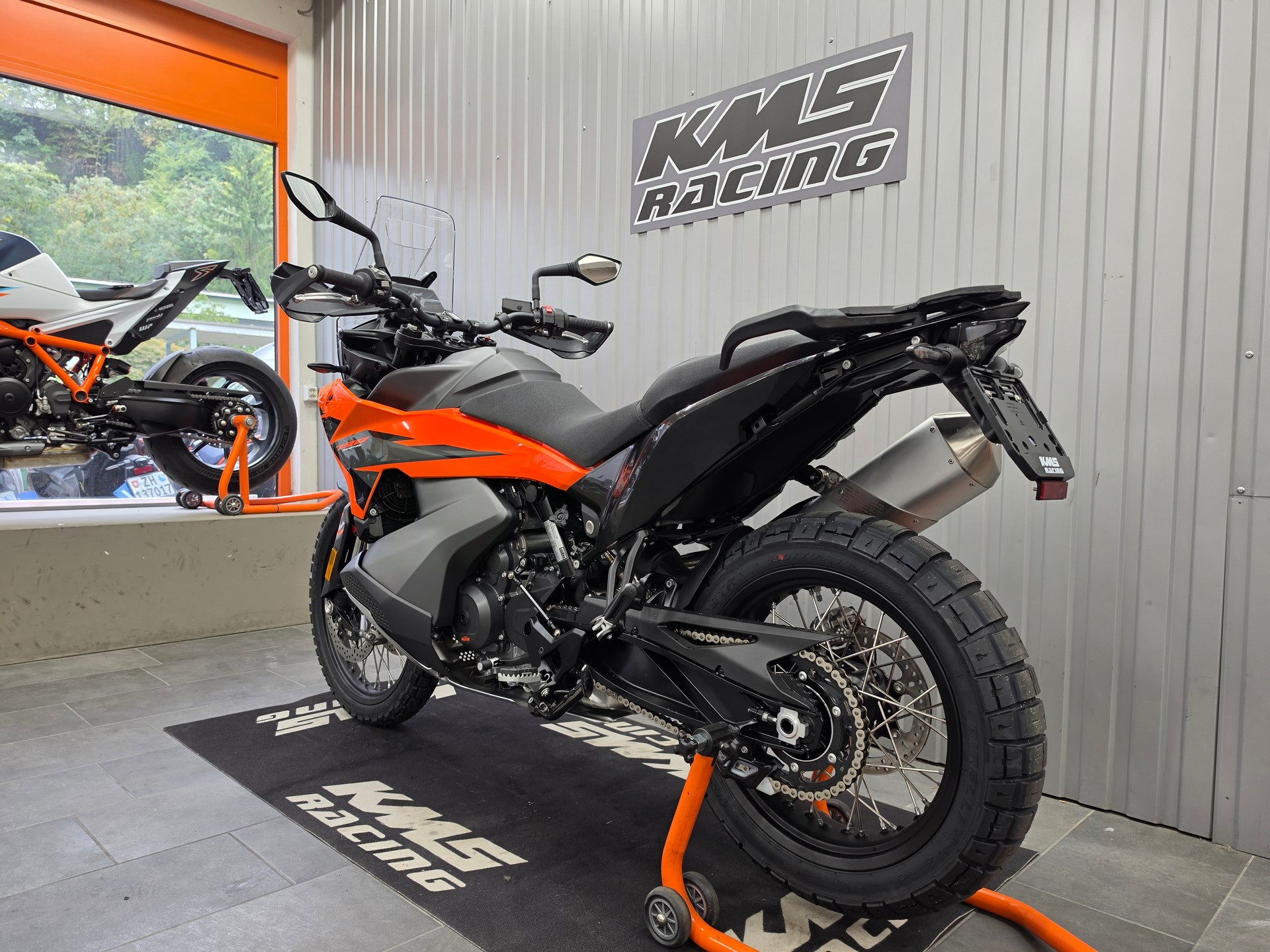 KTM KTM 790 ADVENTURE-showroom-element-3