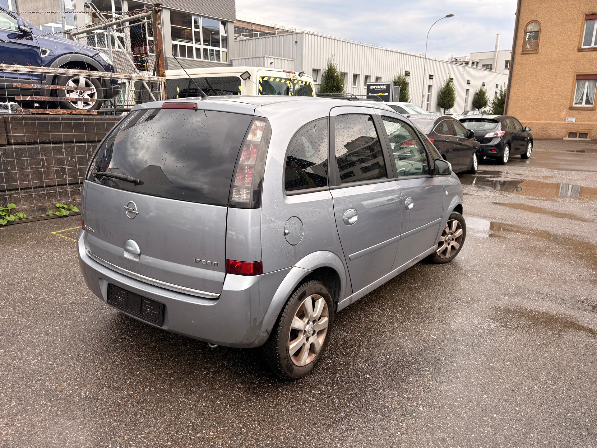 OPEL Meriva 1.7 CDTi Enjoy-image-3