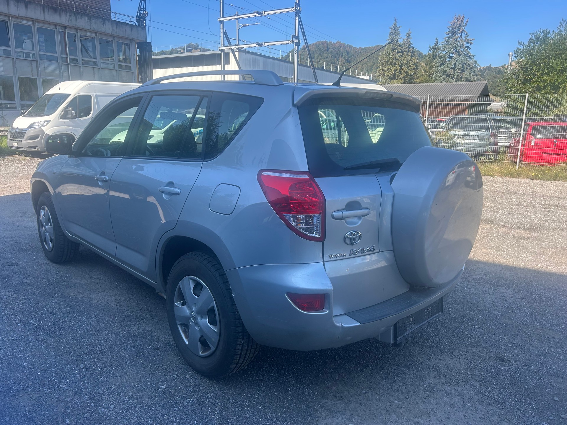 TOYOTA RAV-4 2.0 16V Linea Luna-image-3