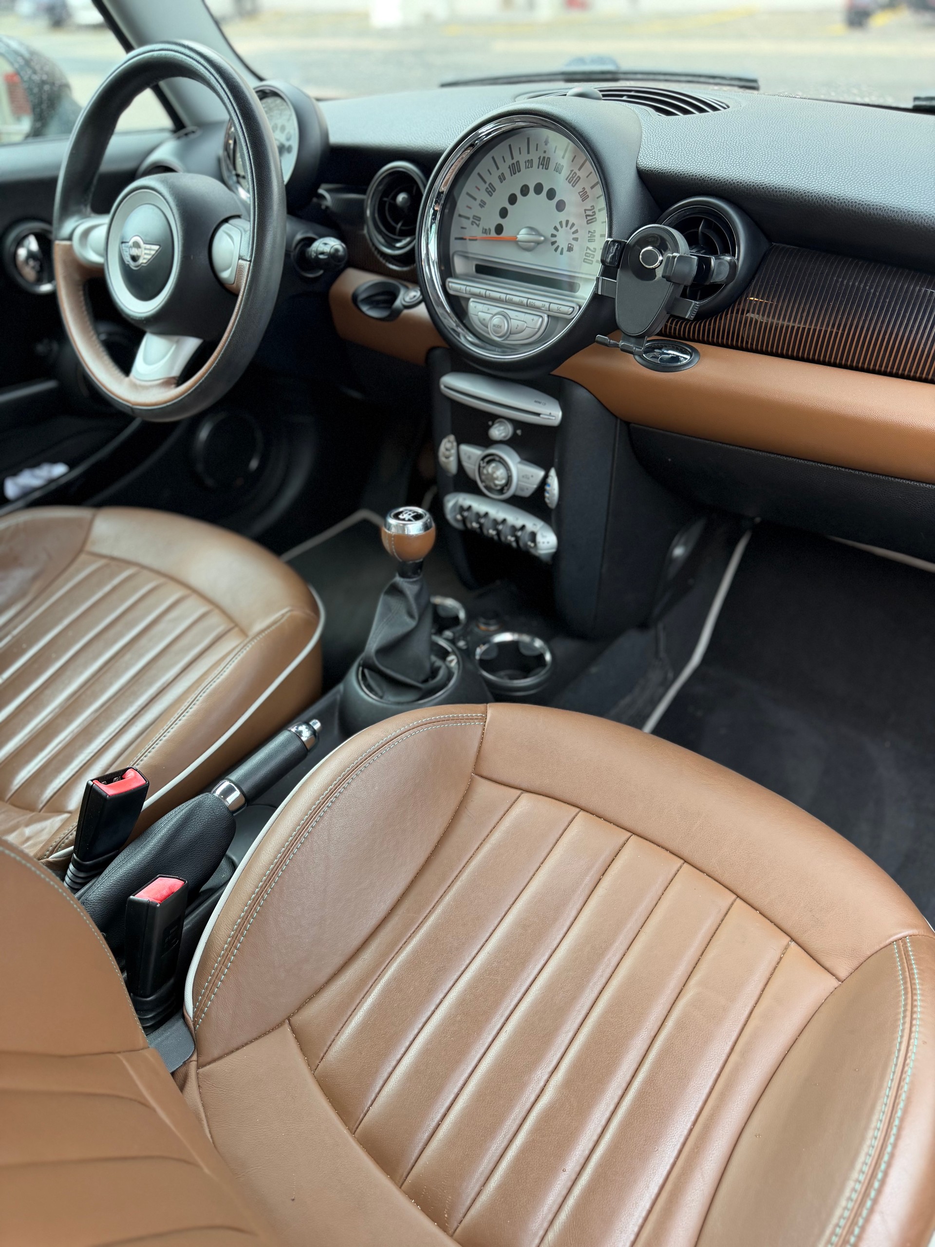 MINI Cooper Mayfer 50th-image-6