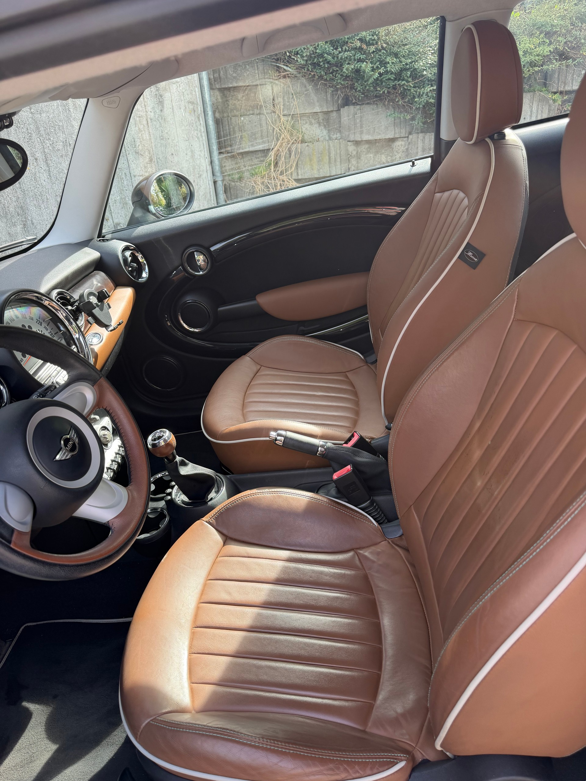 MINI Cooper 50th-image-10