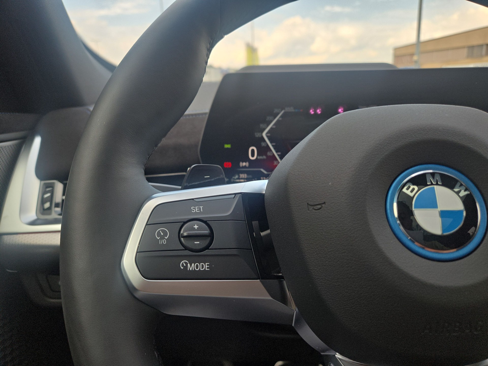 BMW X1 xDrive 30e M Sport Pro-image-13