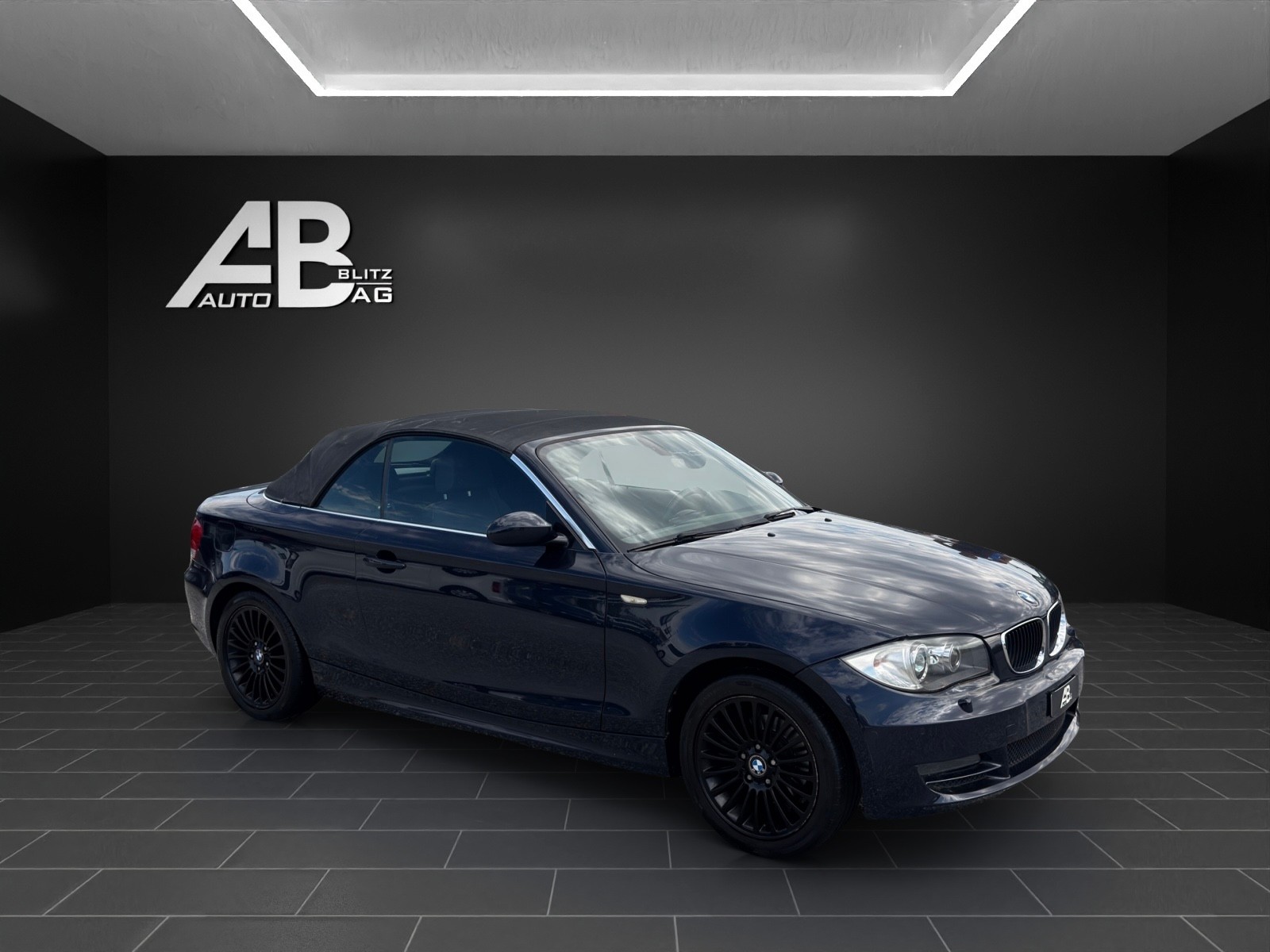 BMW 118i Cabrio Steptronic-image-14