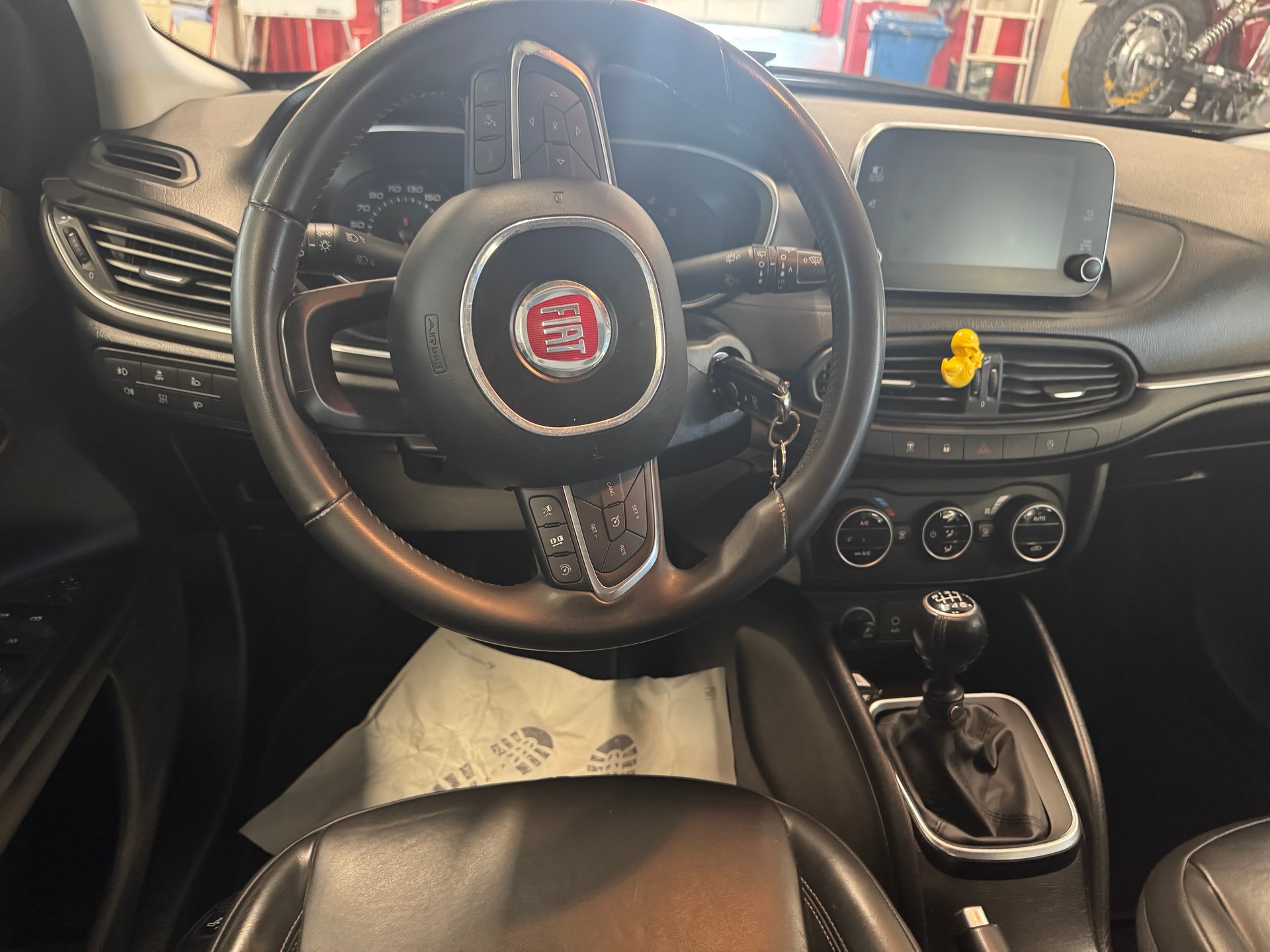 FIAT Tipo 1.4TJet Lounge-image-9