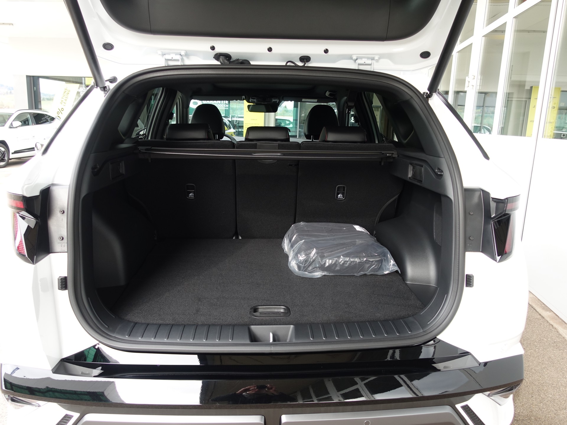 HYUNDAI Tucson 1.6PHEV N-L LUX 4W Vollausstattung-image-29