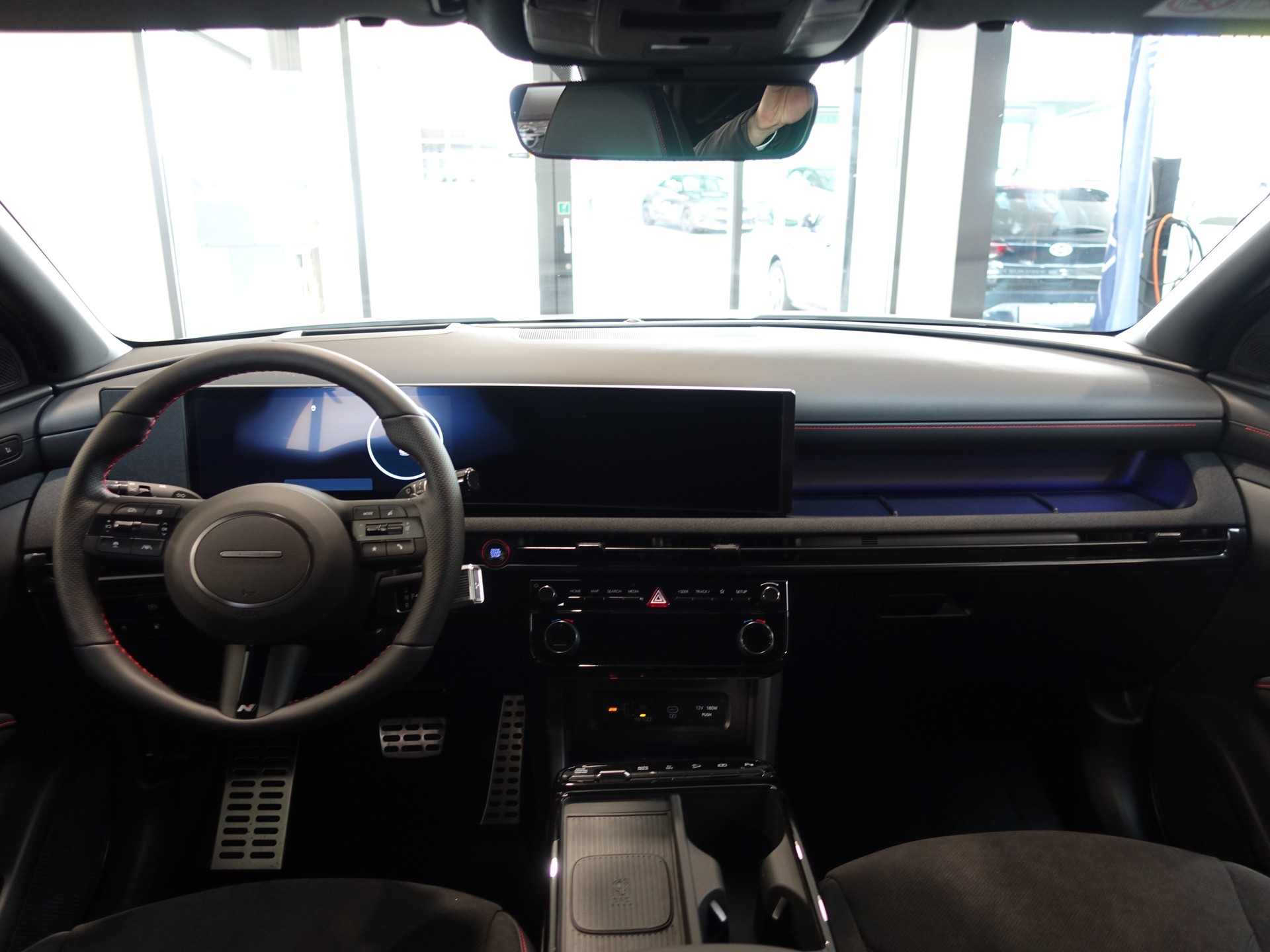 HYUNDAI Tucson 1.6PHEV N-L LUX 4W Vollausstattung-image-11