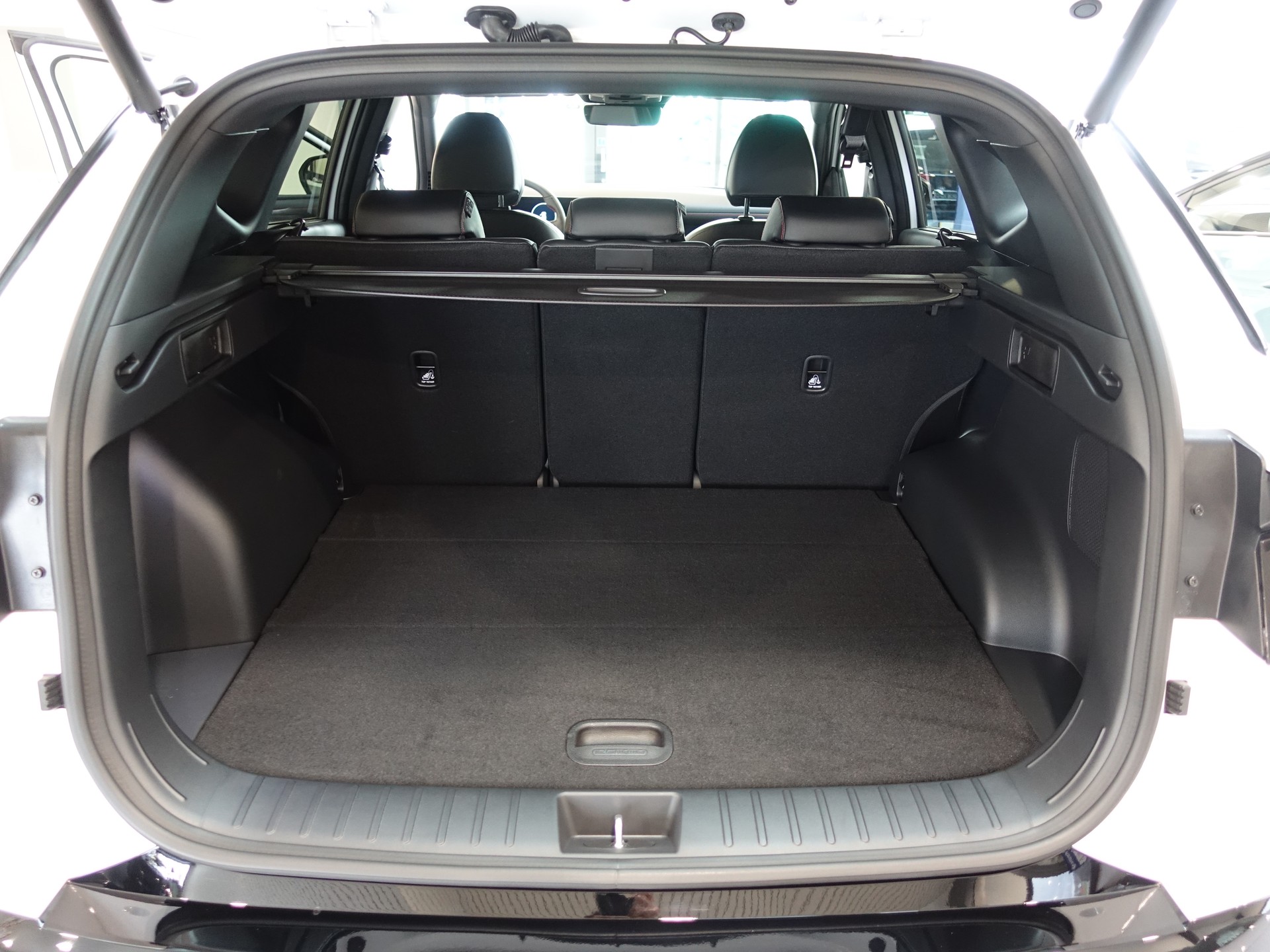 HYUNDAI Tucson 1.6PHEV N-L LUX 4W Vollausstattung-image-12