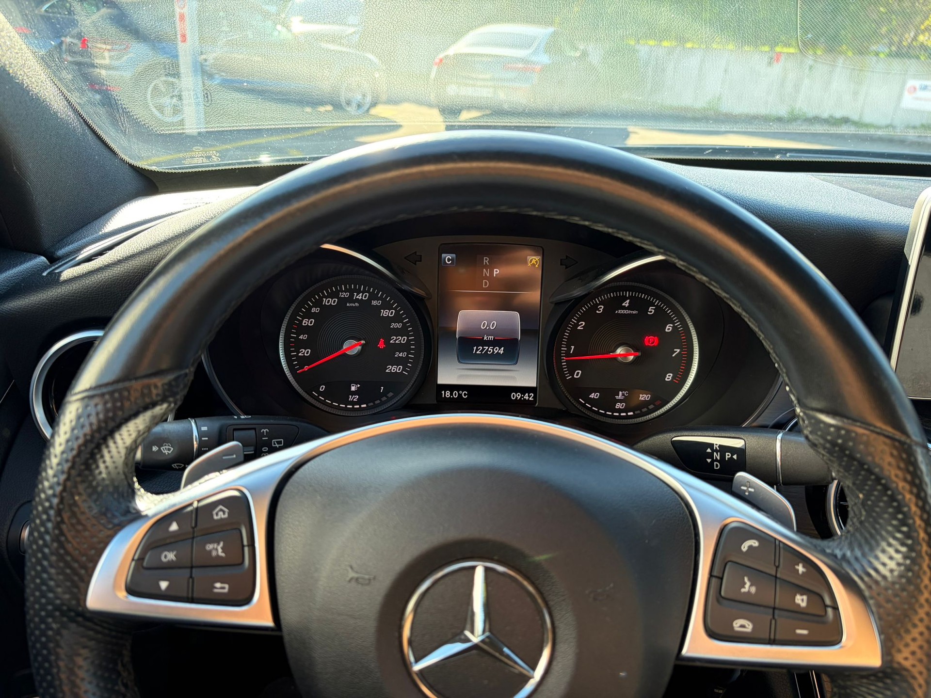MERCEDES-BENZ C 180 AMG Line 9G-Tronic-image-10