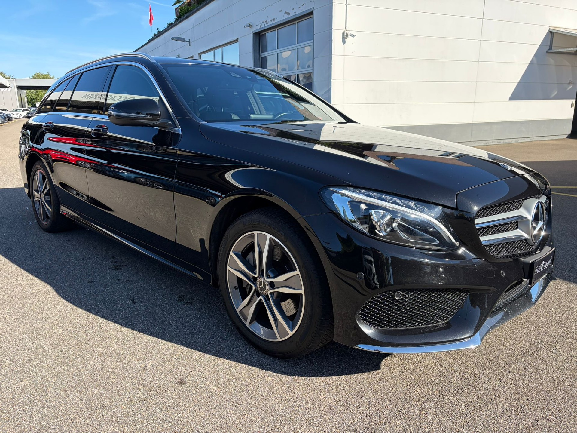 MERCEDES-BENZ C 180 AMG Line 9G-Tronic-image-2