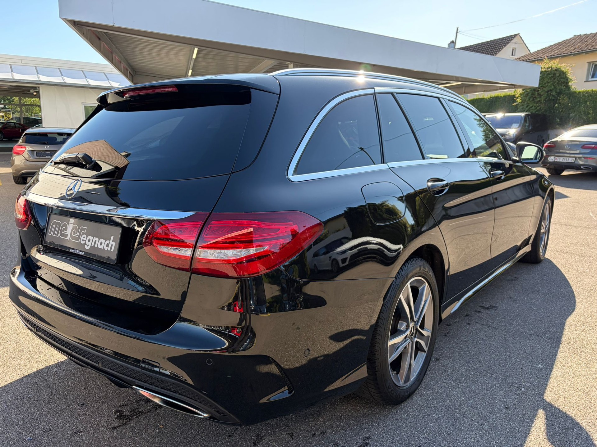MERCEDES-BENZ C 180 AMG Line 9G-Tronic-image-8