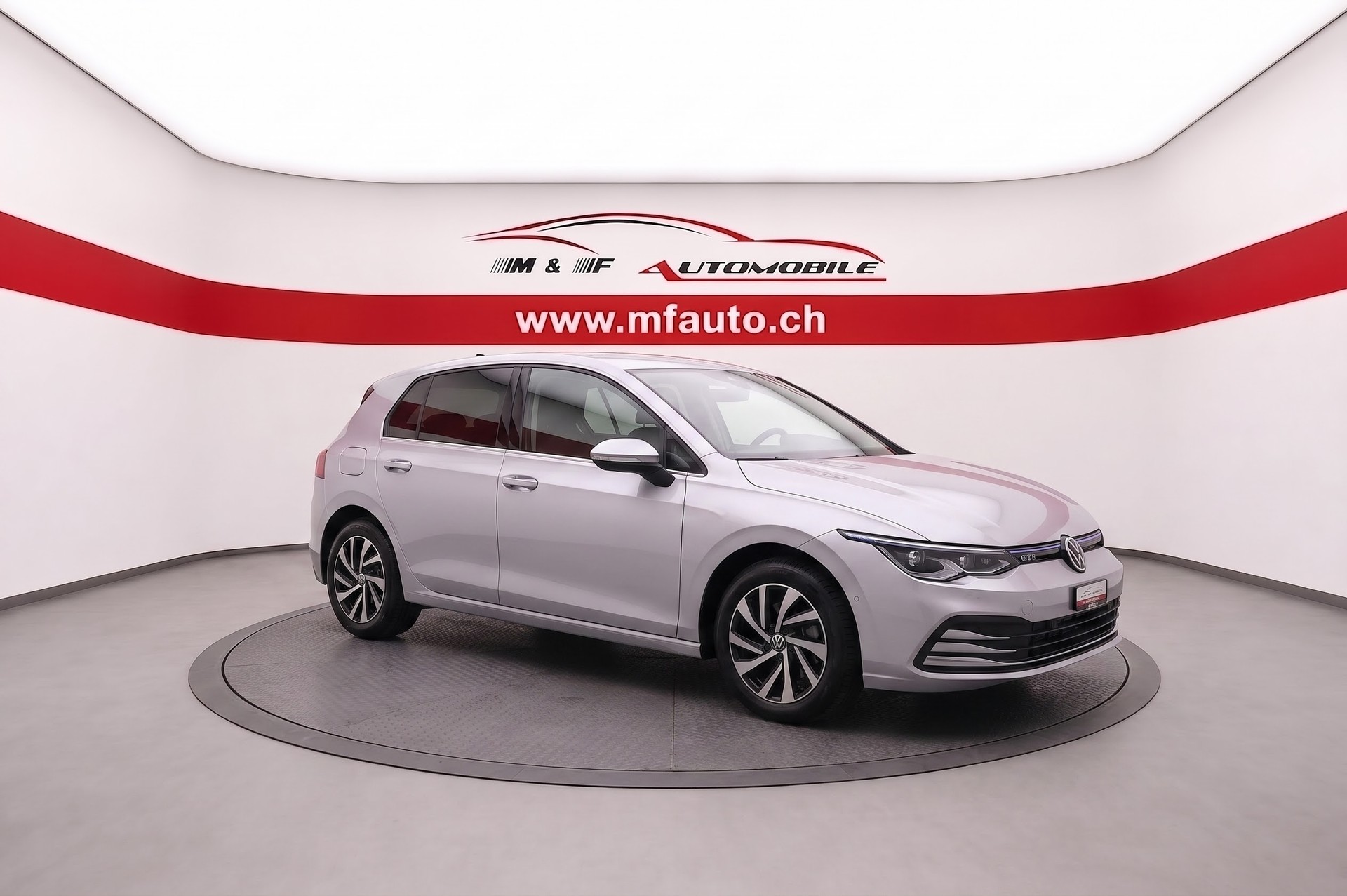 VW Golf VIII 1.4 TSI PHEV Style DSG-image-1