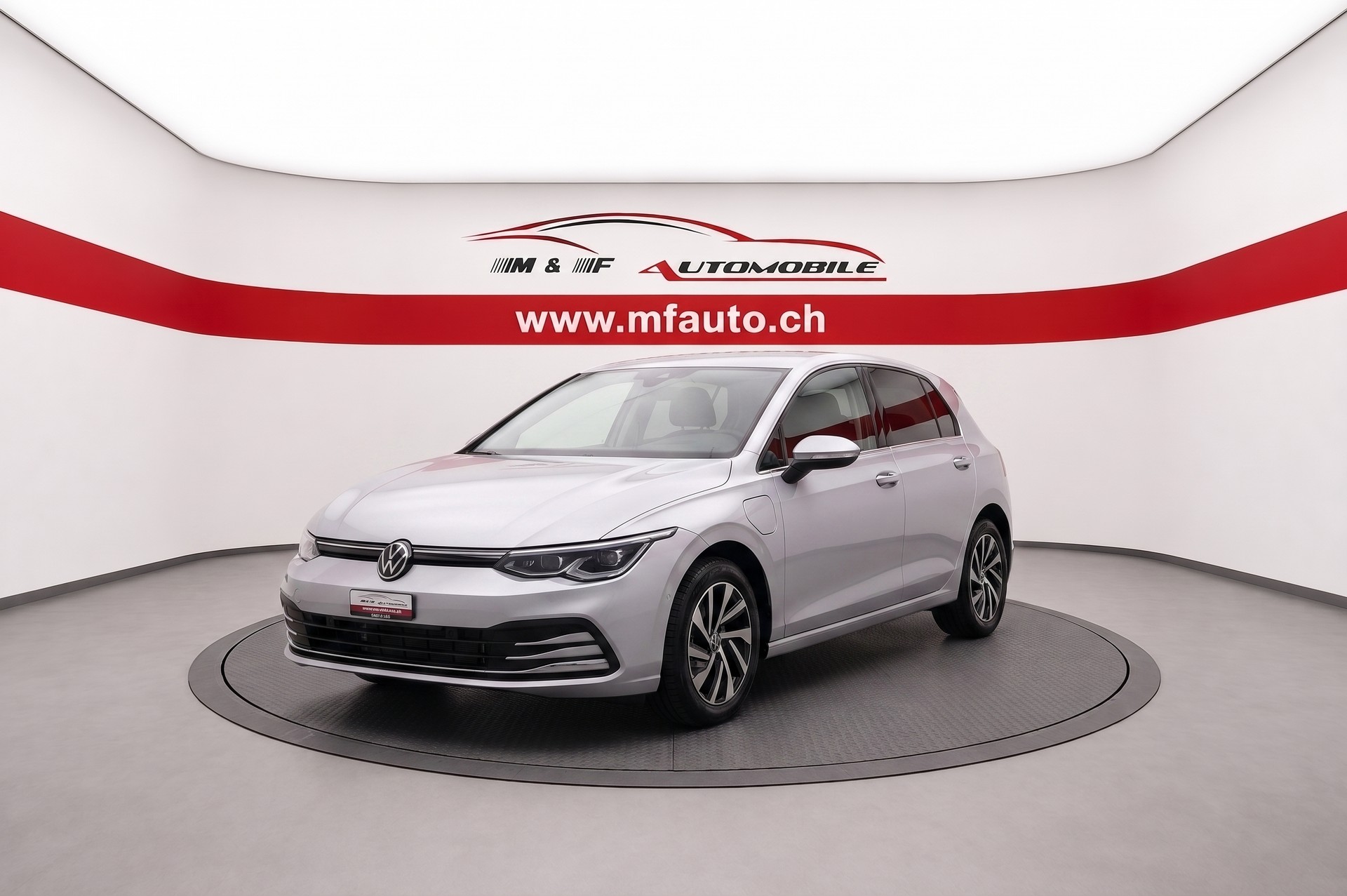 VW Golf VIII 1.4 TSI PHEV Style DSG-image-0