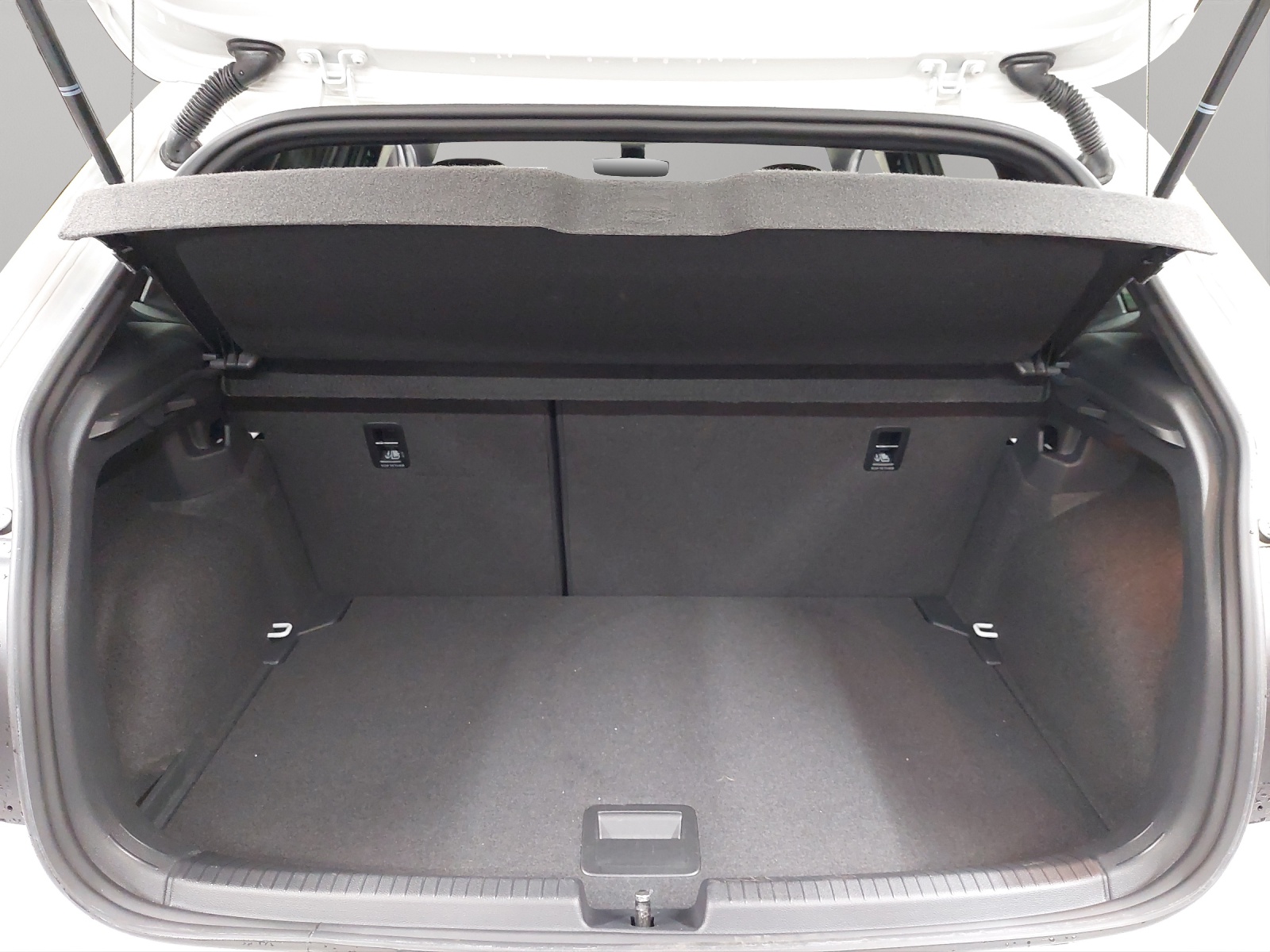VW Polo 2.0 TSI GTI DSG-image-10